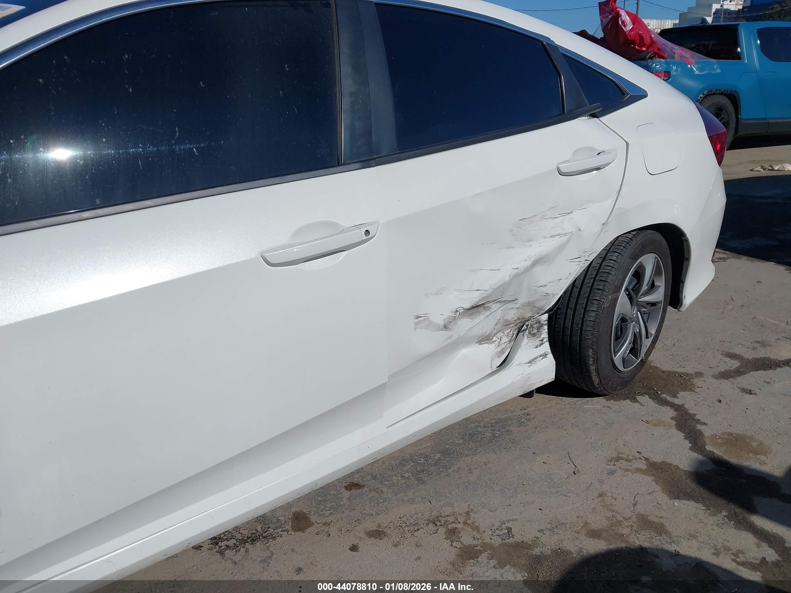 HONDA CIVIC image 6