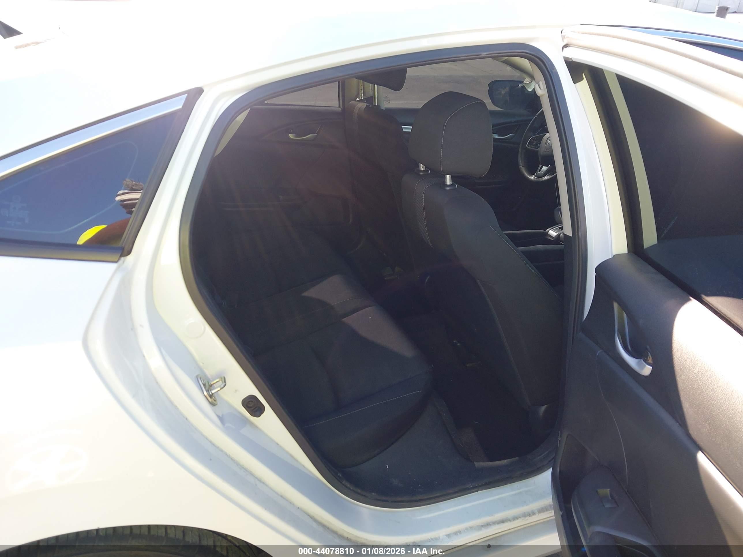 HONDA CIVIC image 8