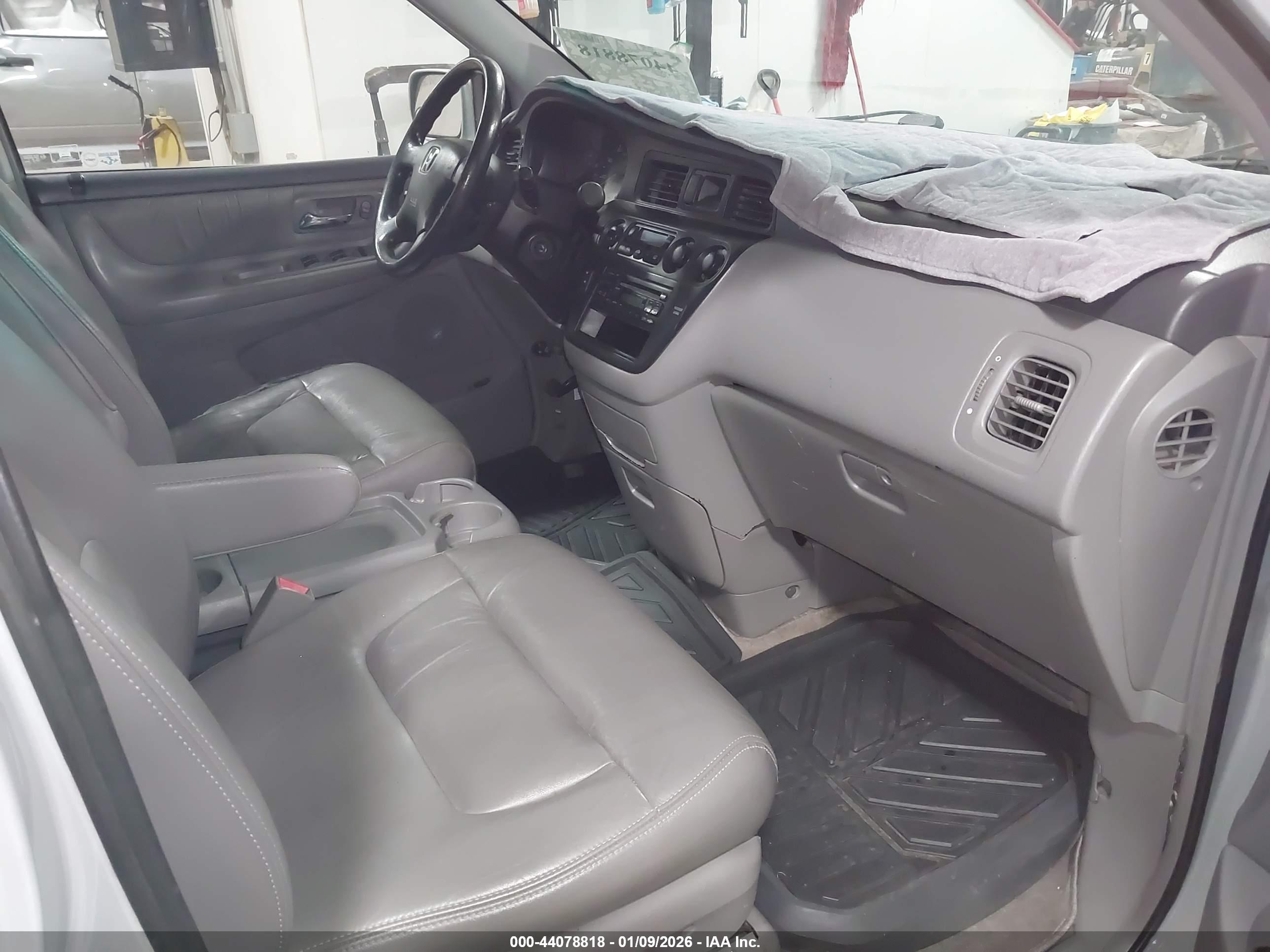 HONDA ODYSSEY image 5