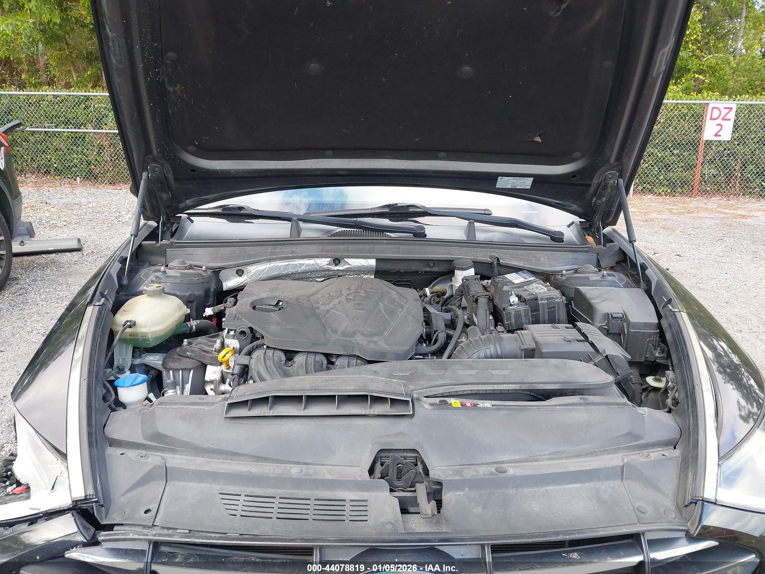 HYUNDAI SONATA image 10