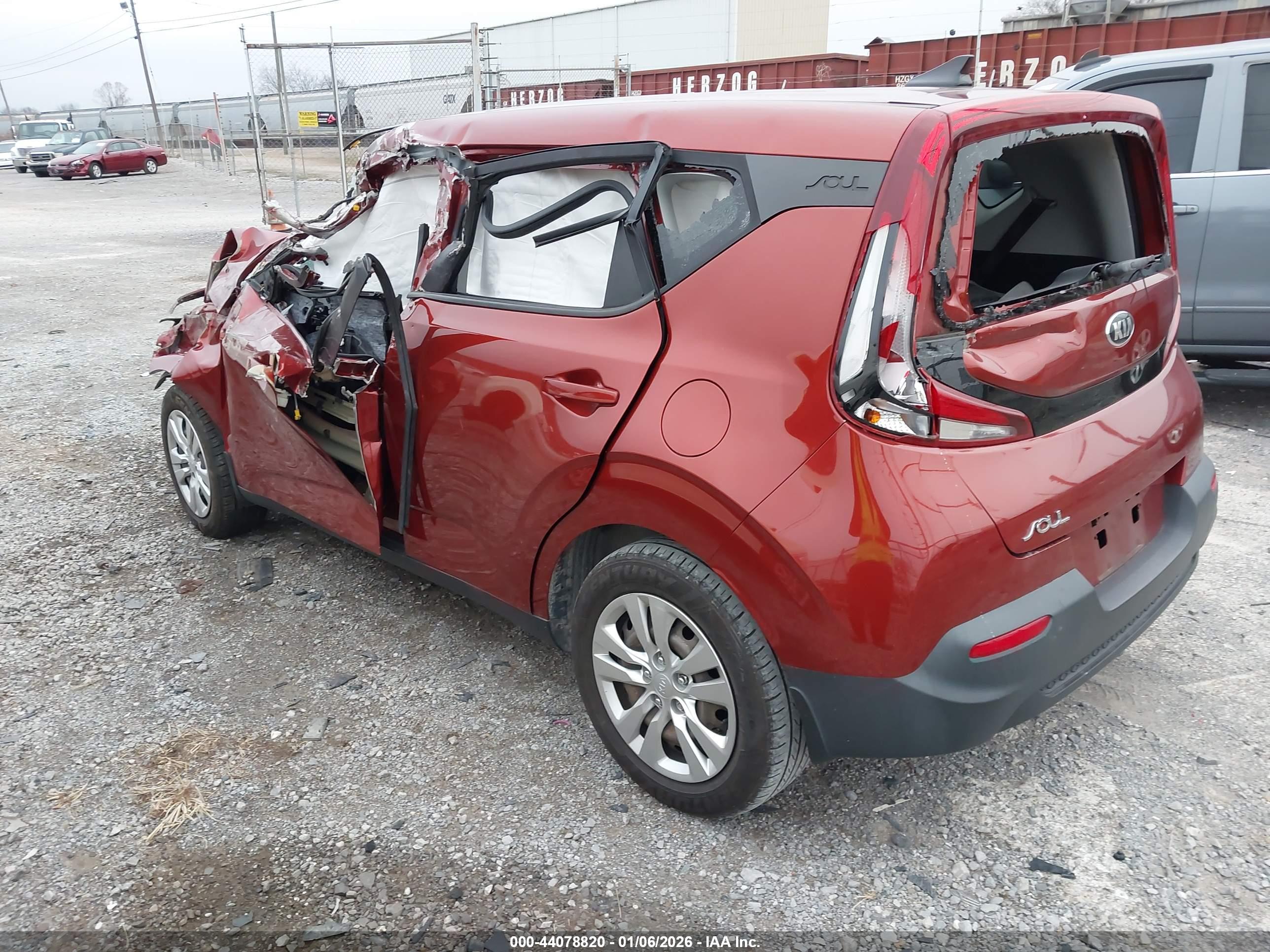 KIA SOUL image 3