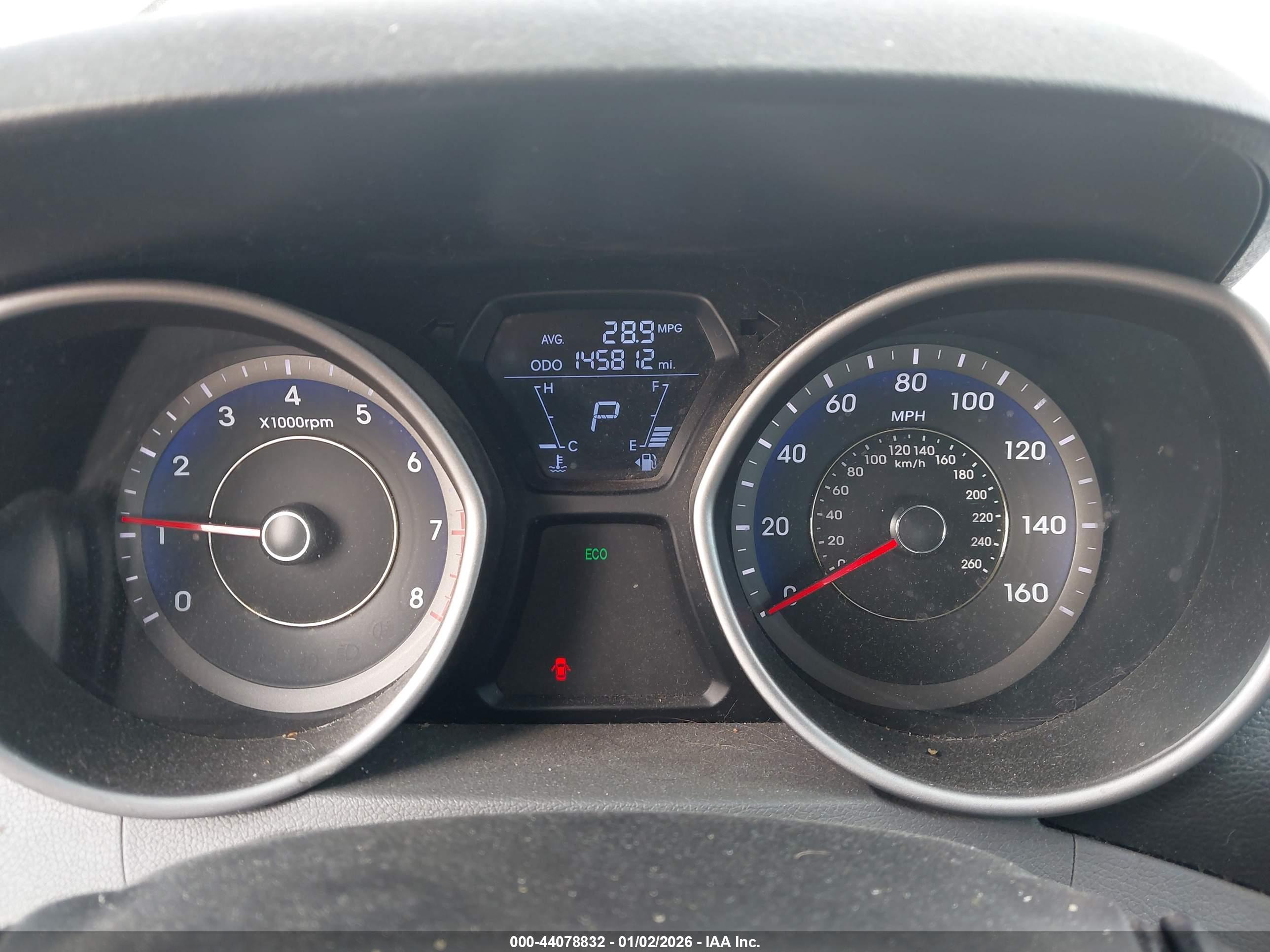 HYUNDAI ELANTRA image 7