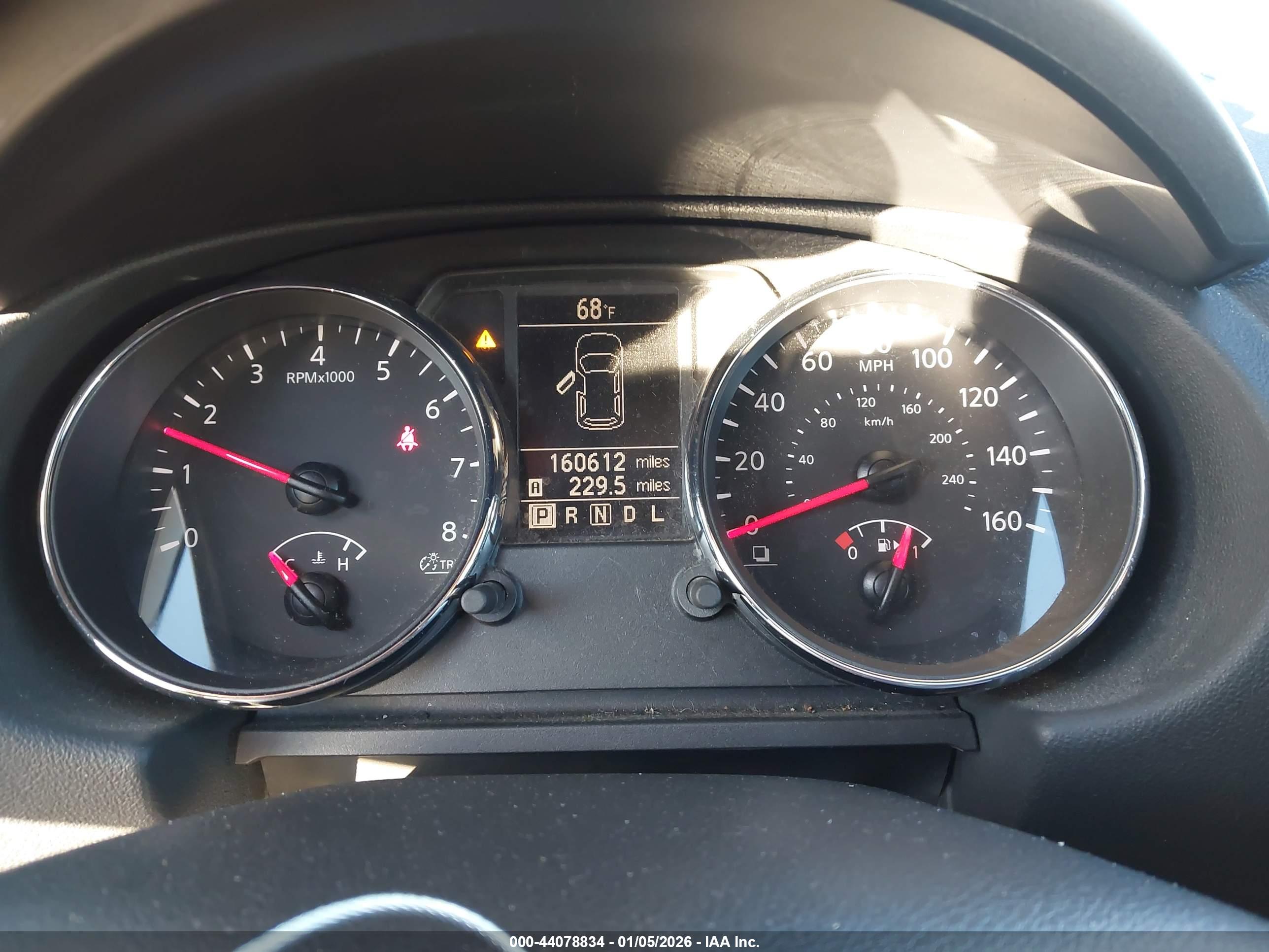 NISSAN ROGUE image 7