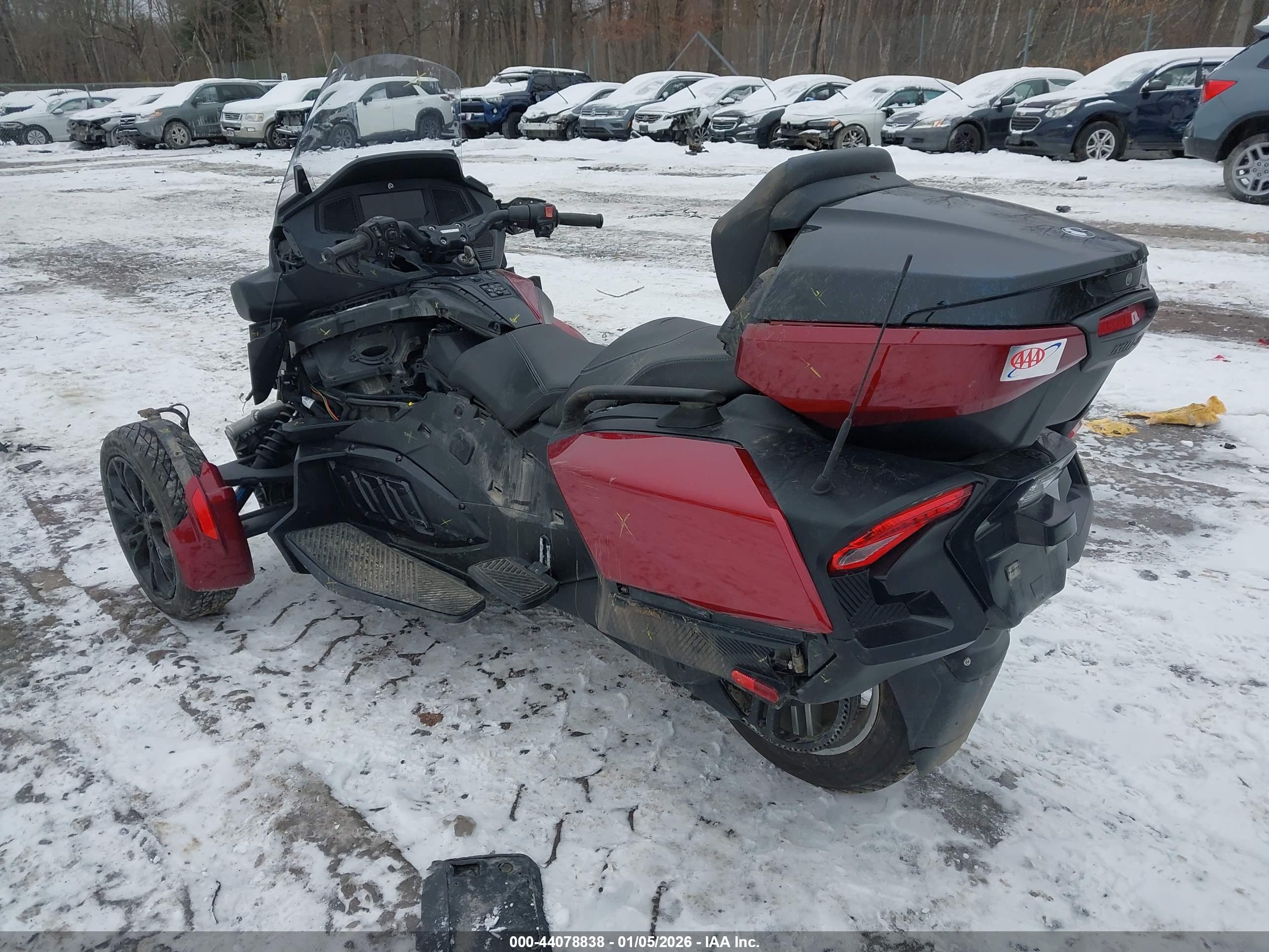 CAN-AM SPYDER image 3