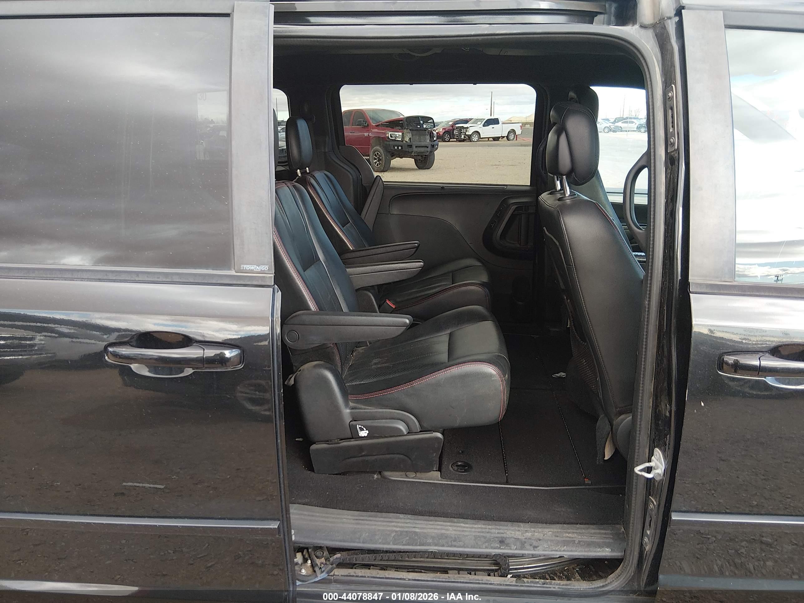DODGE GRAND image 8