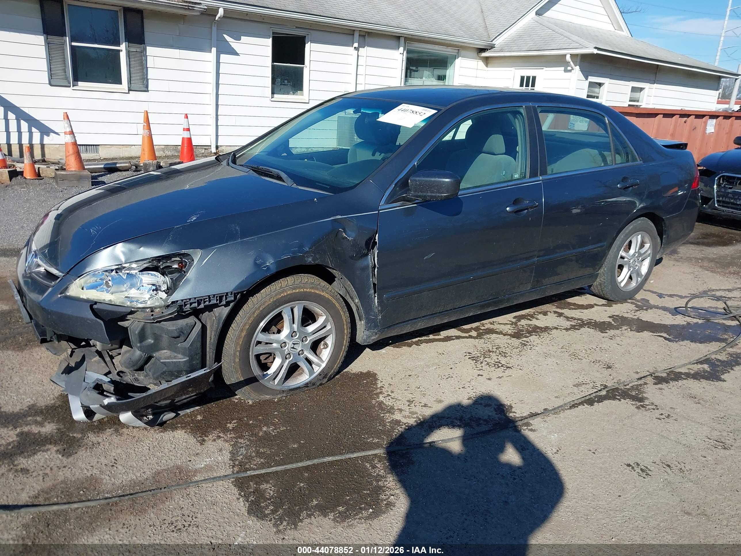 HONDA ACCORD image 2