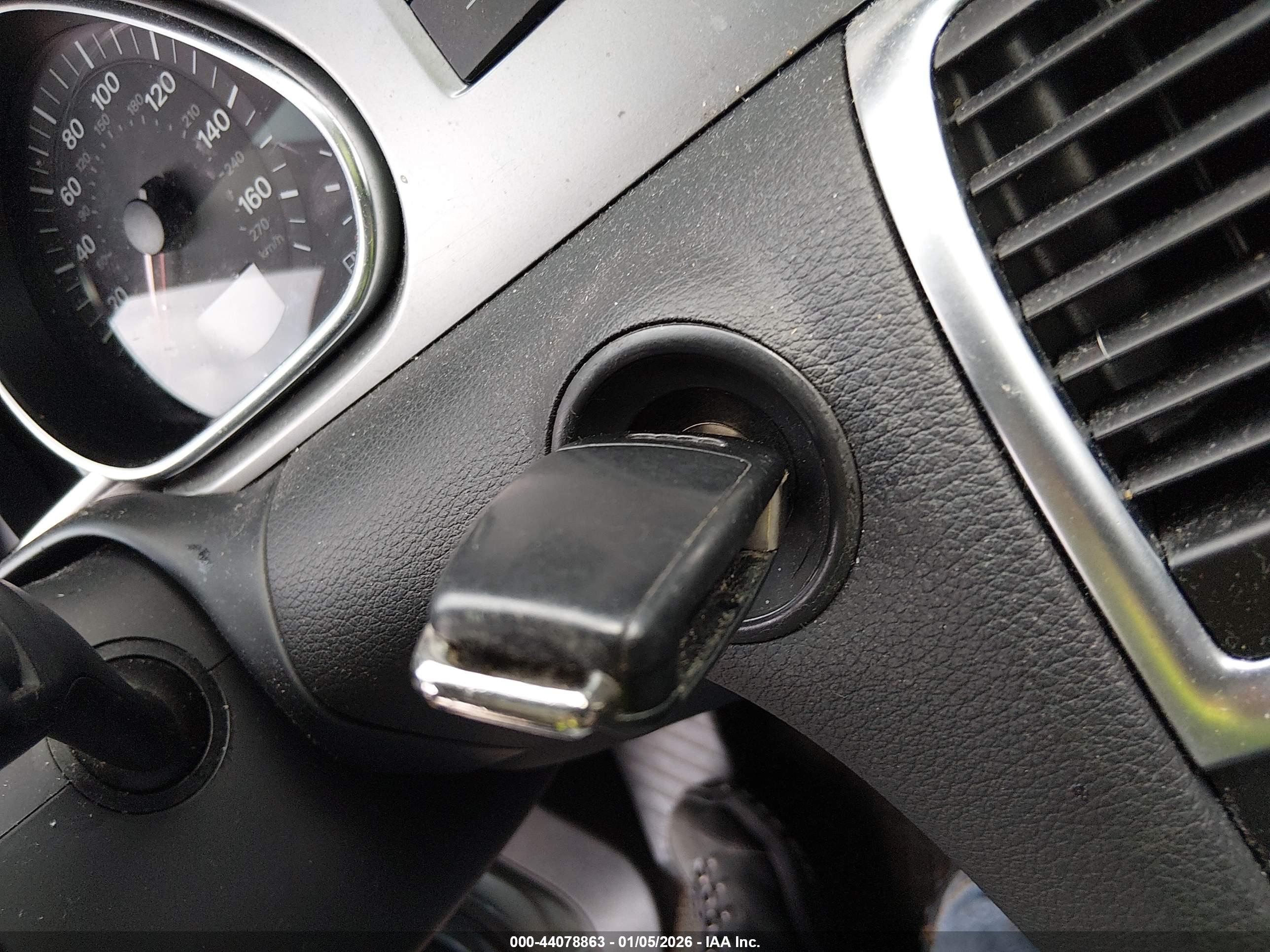 AUDI Q7 image 11