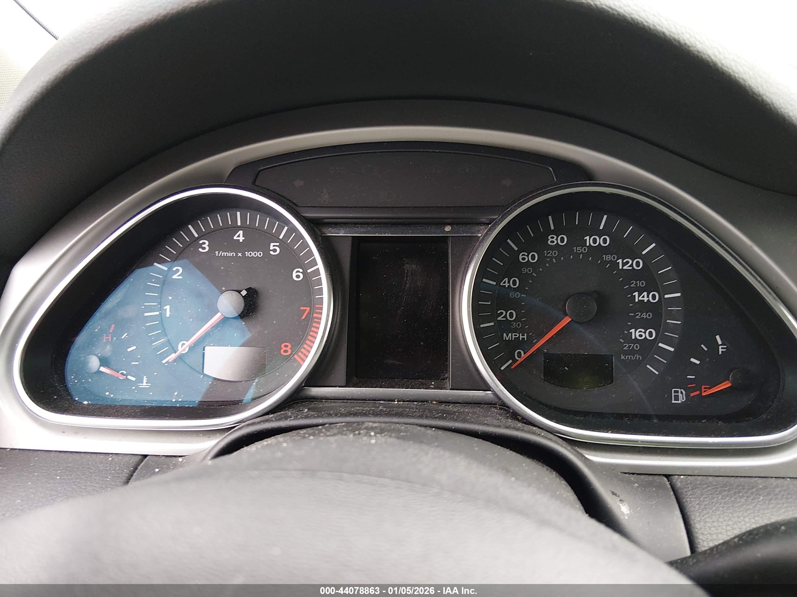 AUDI Q7 image 7