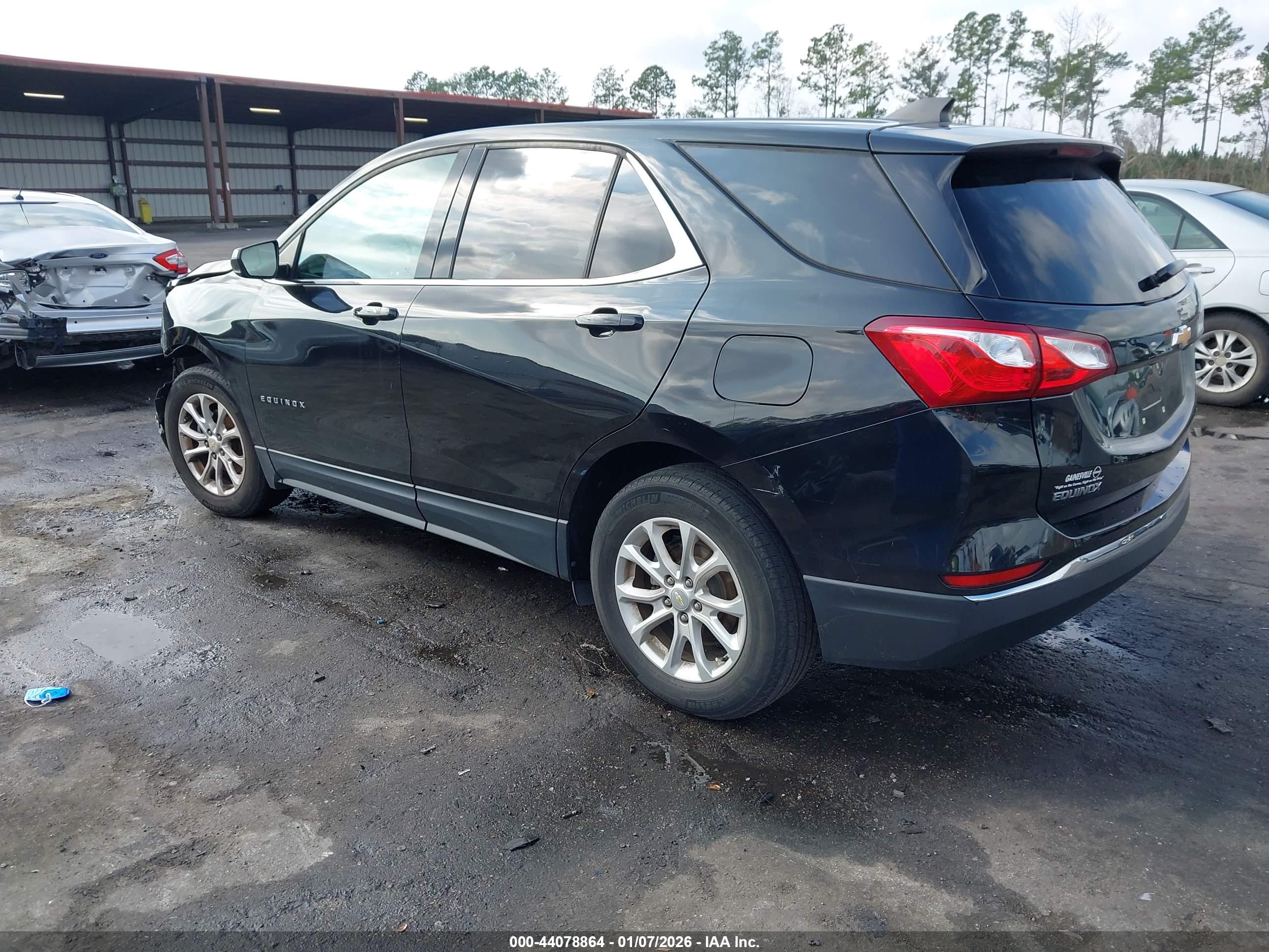 CHEVROLET EQUINOX image 3