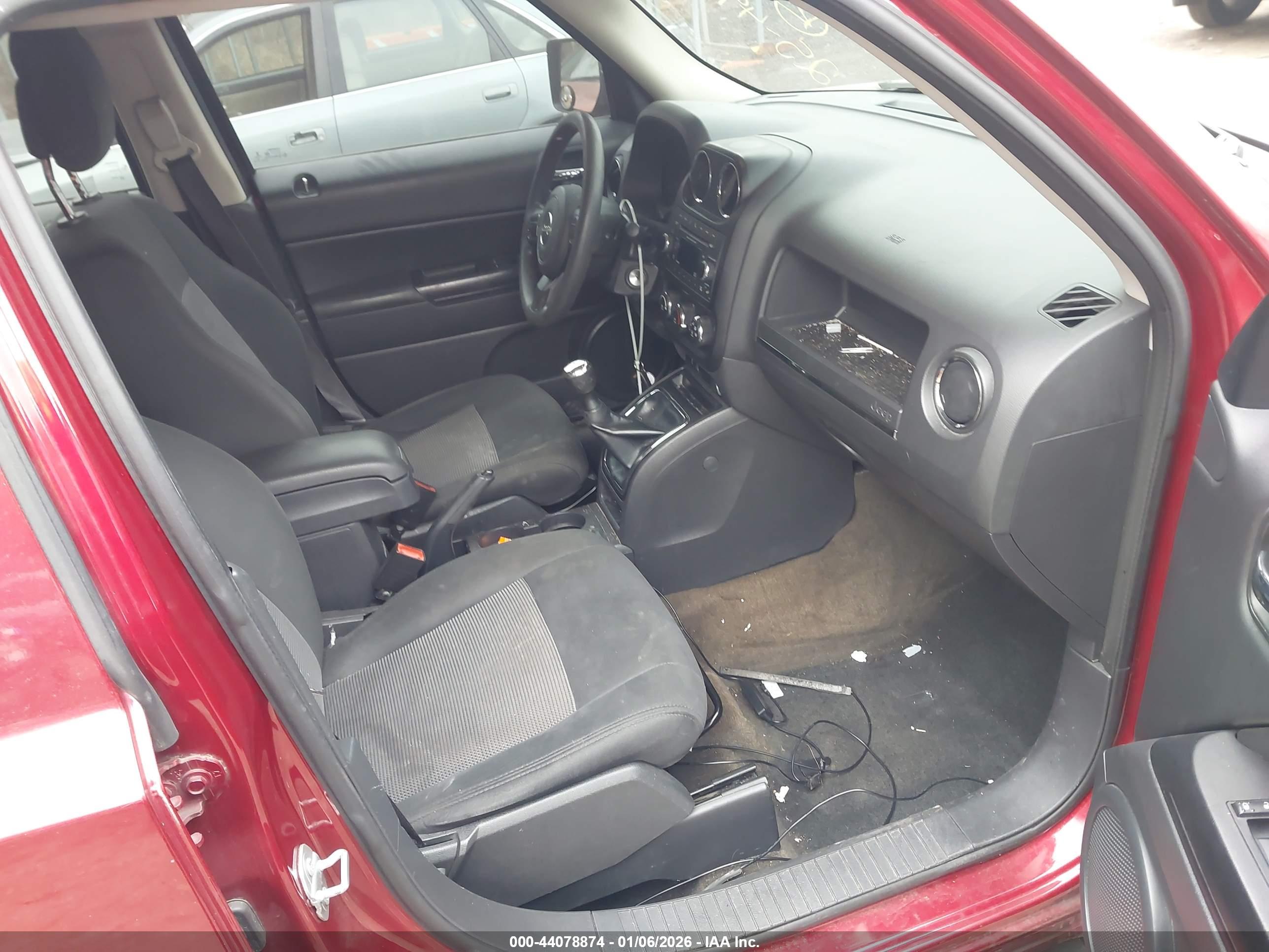 JEEP PATRIOT image 5