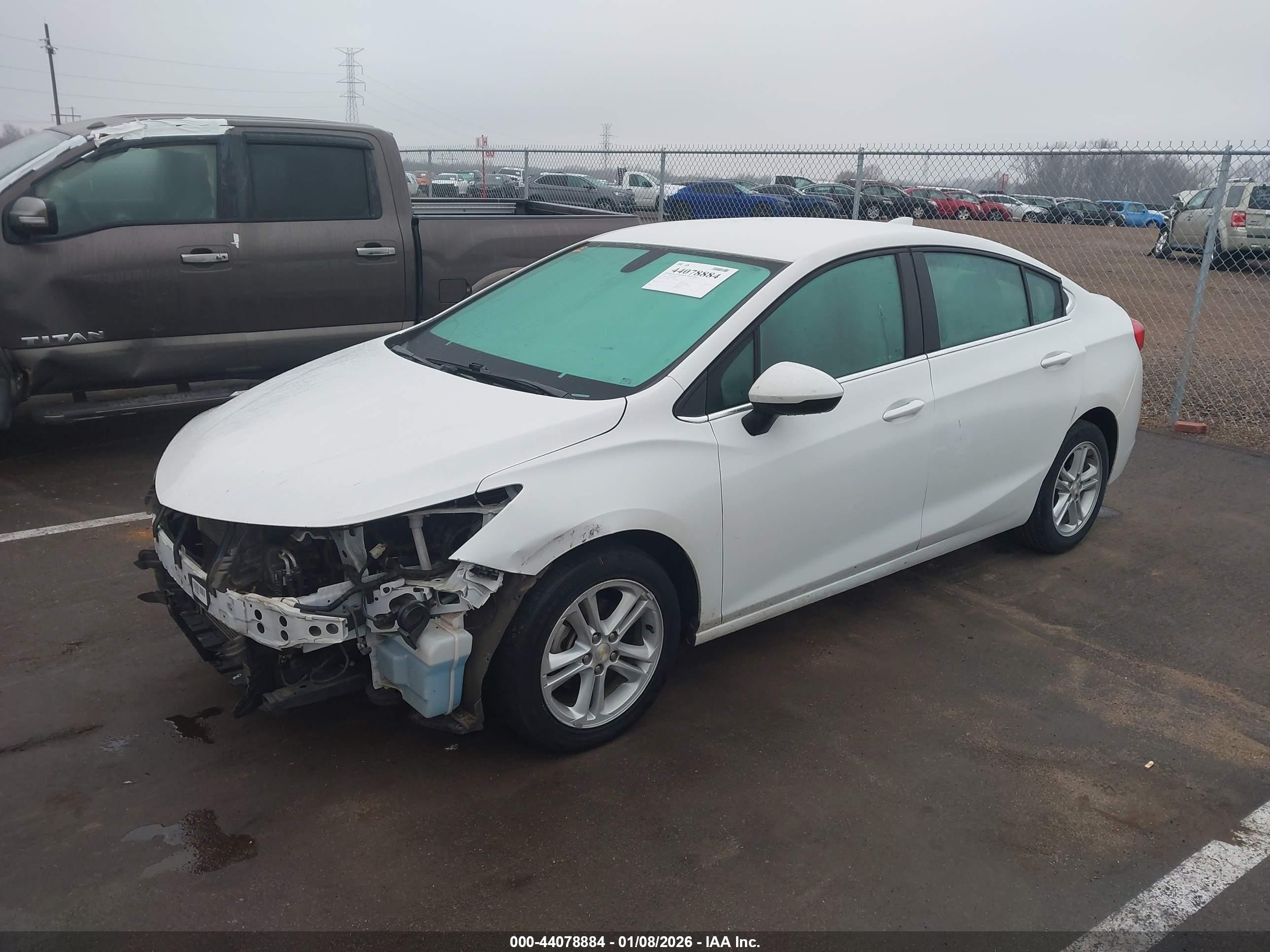 CHEVROLET CRUZE image 2