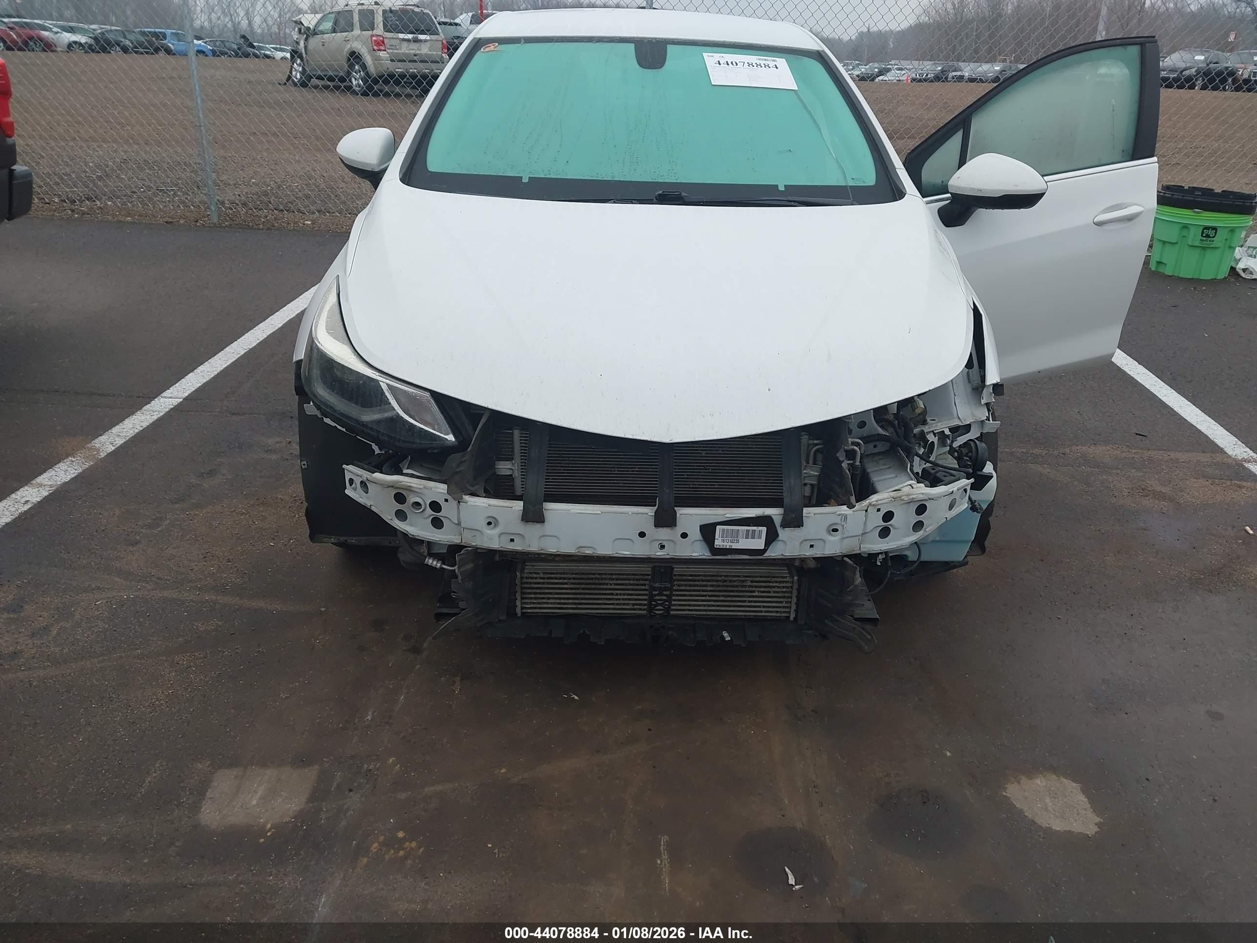 CHEVROLET CRUZE image 6