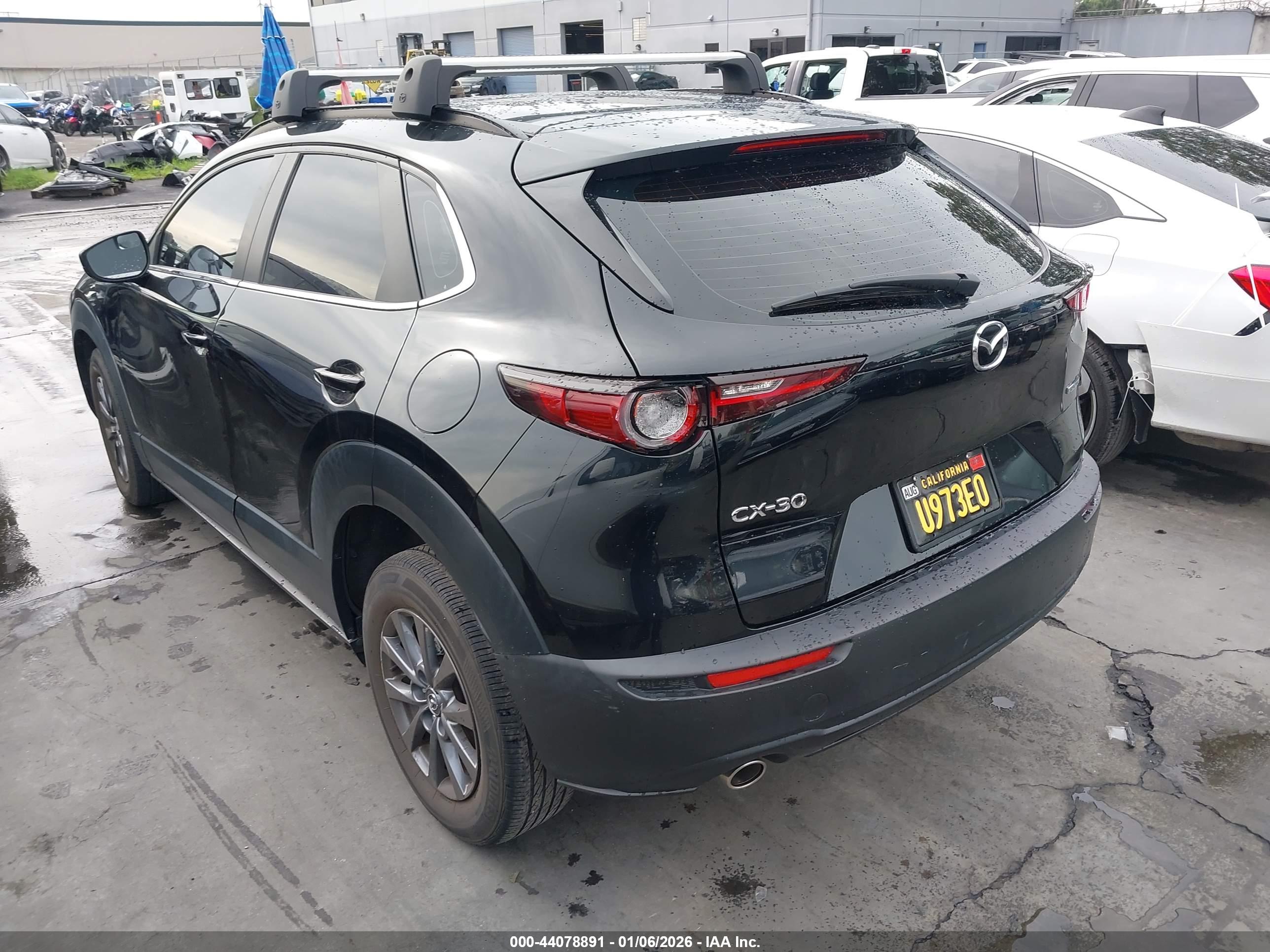MAZDA CX-30 image 3