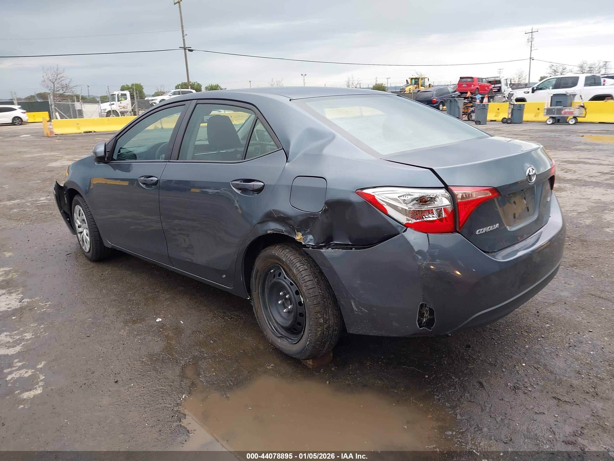 TOYOTA COROLLA image 3