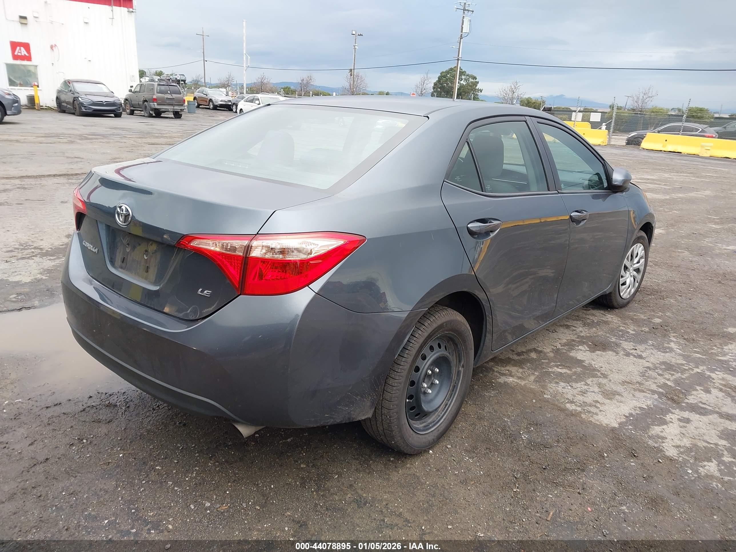 TOYOTA COROLLA image 4