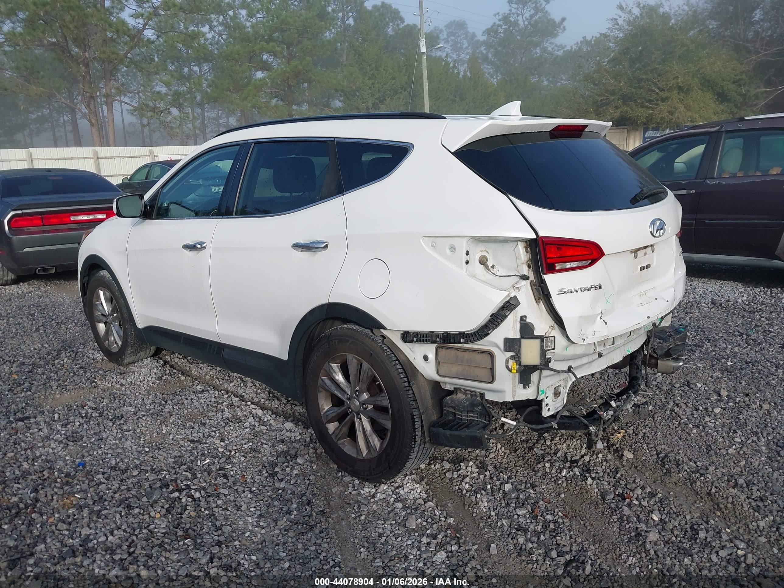 HYUNDAI SANTA image 3