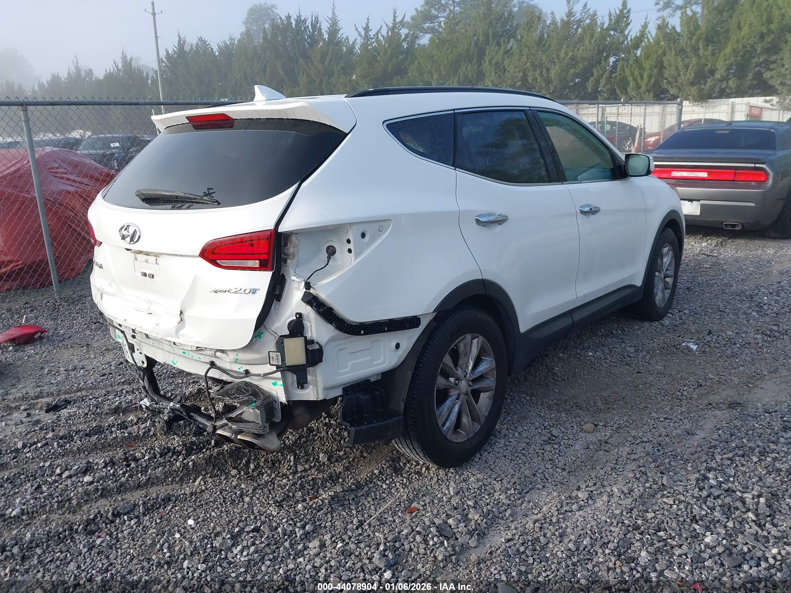 HYUNDAI SANTA image 4