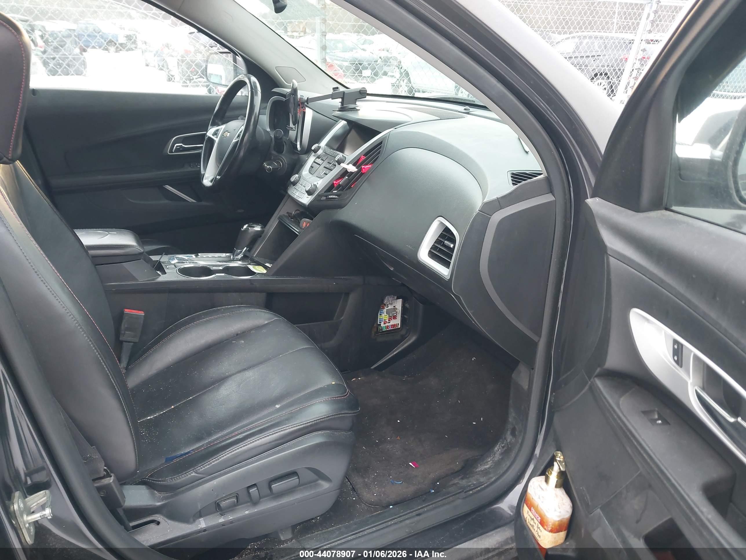 CHEVROLET EQUINOX image 5
