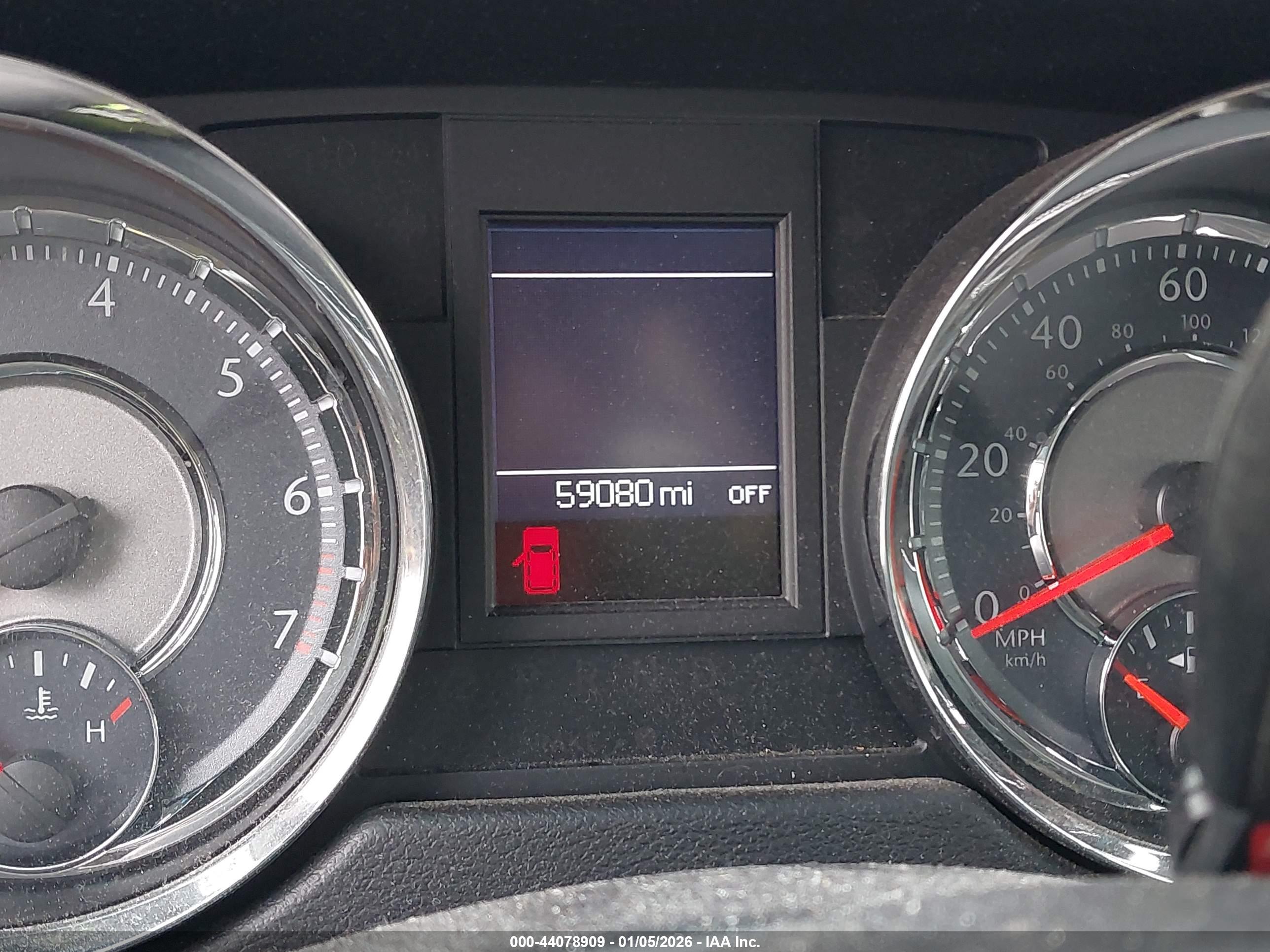 CHRYSLER TOWN image 7