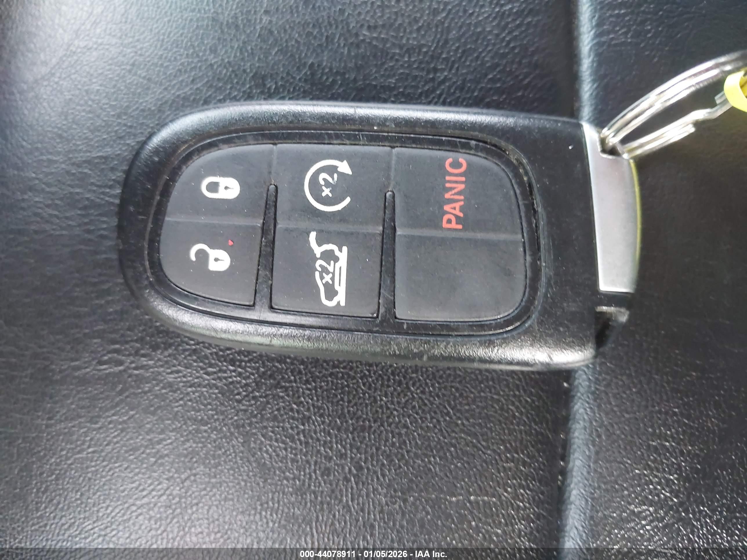 JEEP CHEROKEE image 11