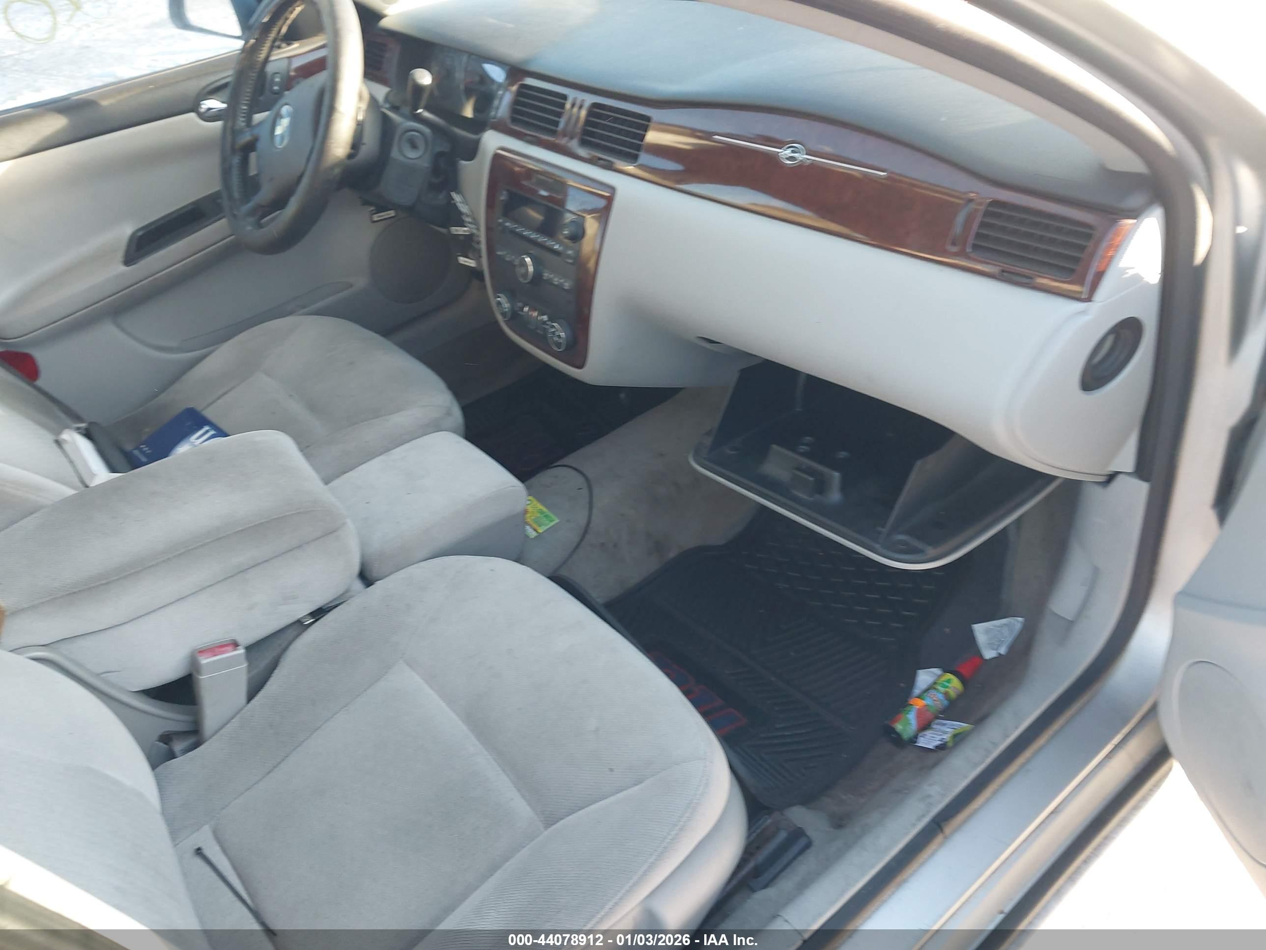 CHEVROLET IMPALA image 5