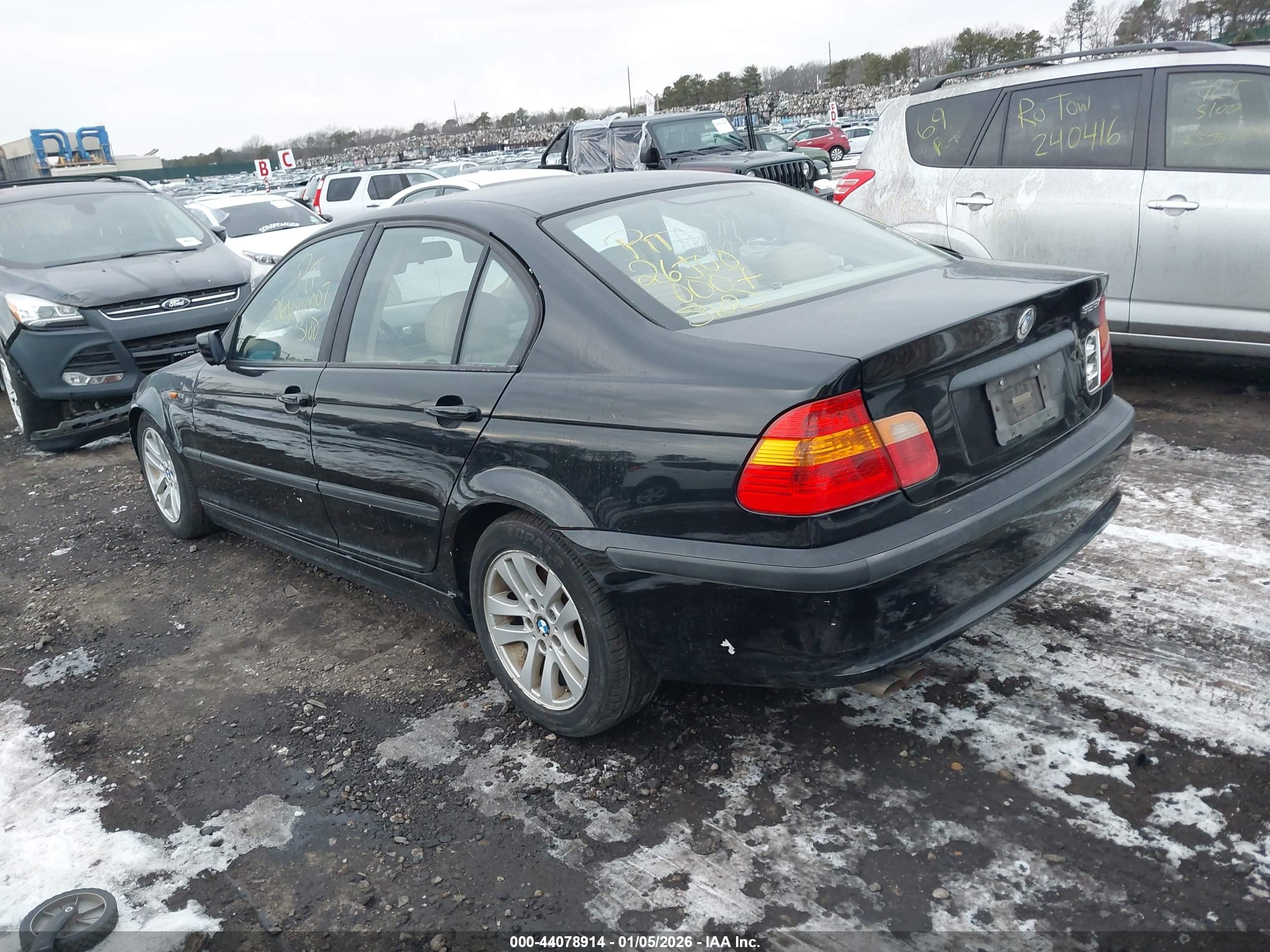BMW 325I image 3