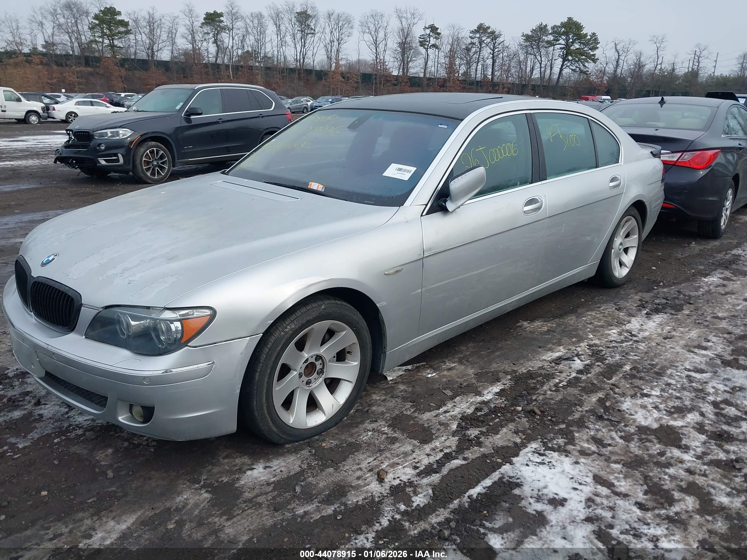 BMW 750LI image 2