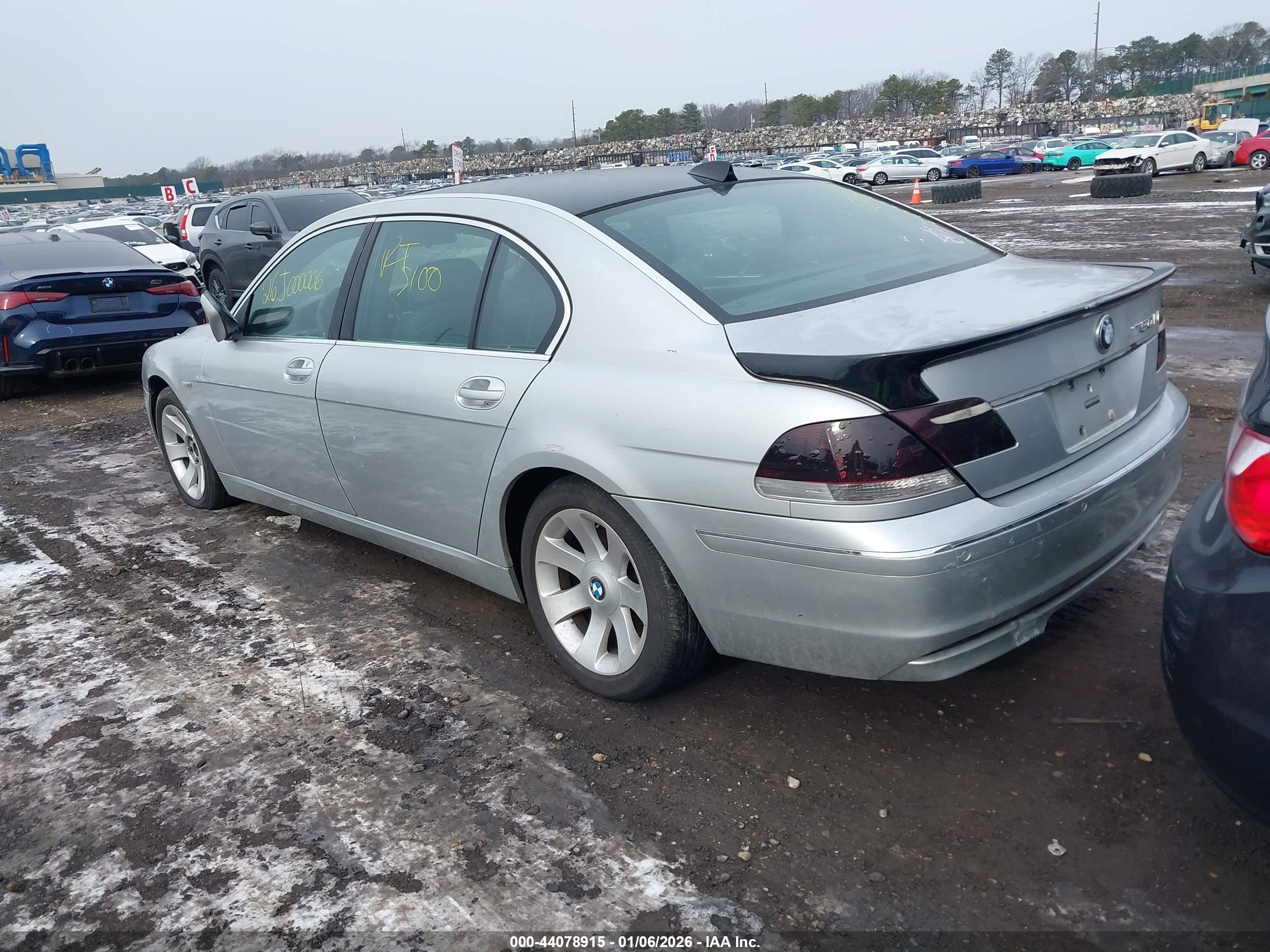 BMW 750LI image 3