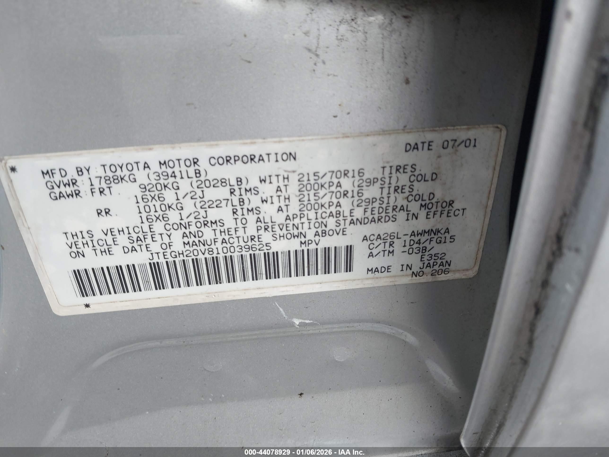 TOYOTA RAV4 image 9