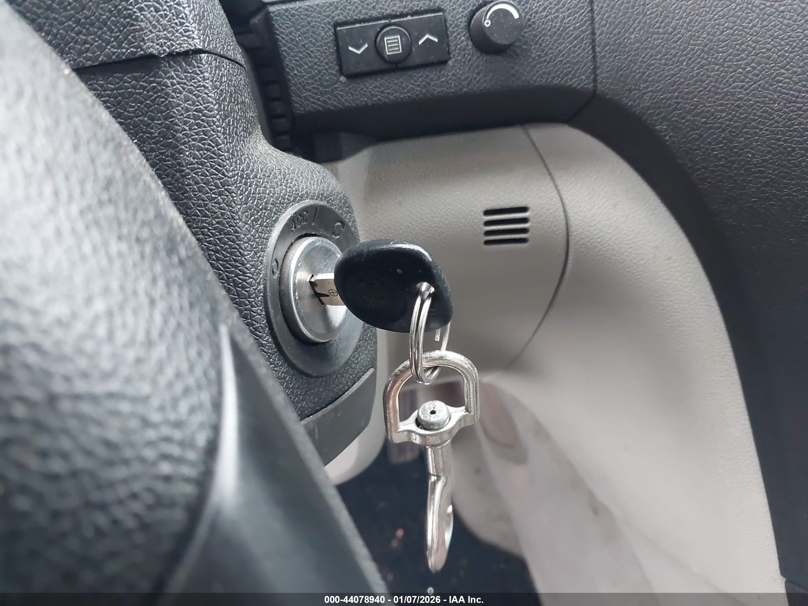 GMC ACADIA image 11