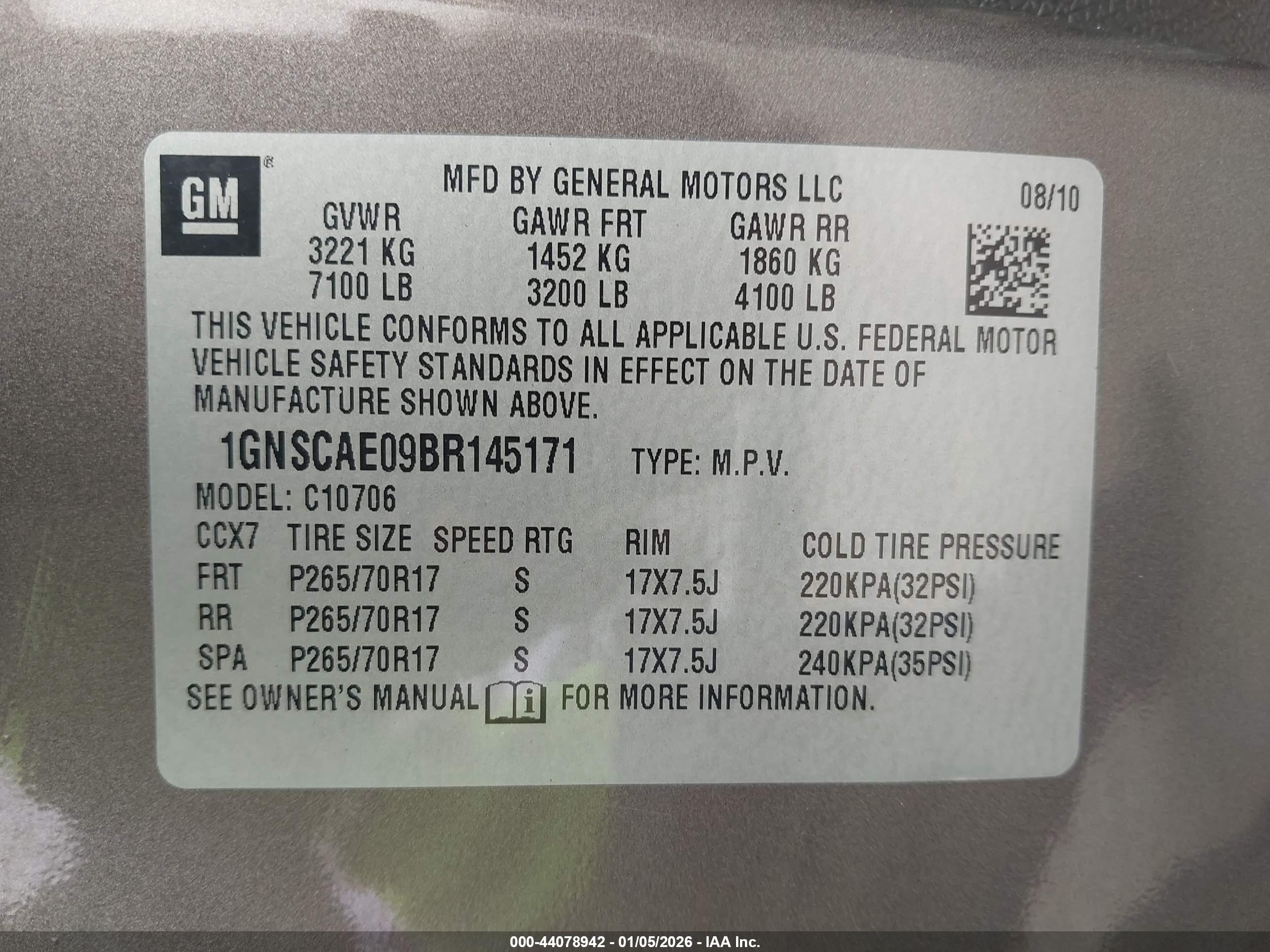 CHEVROLET TAHOE image 9