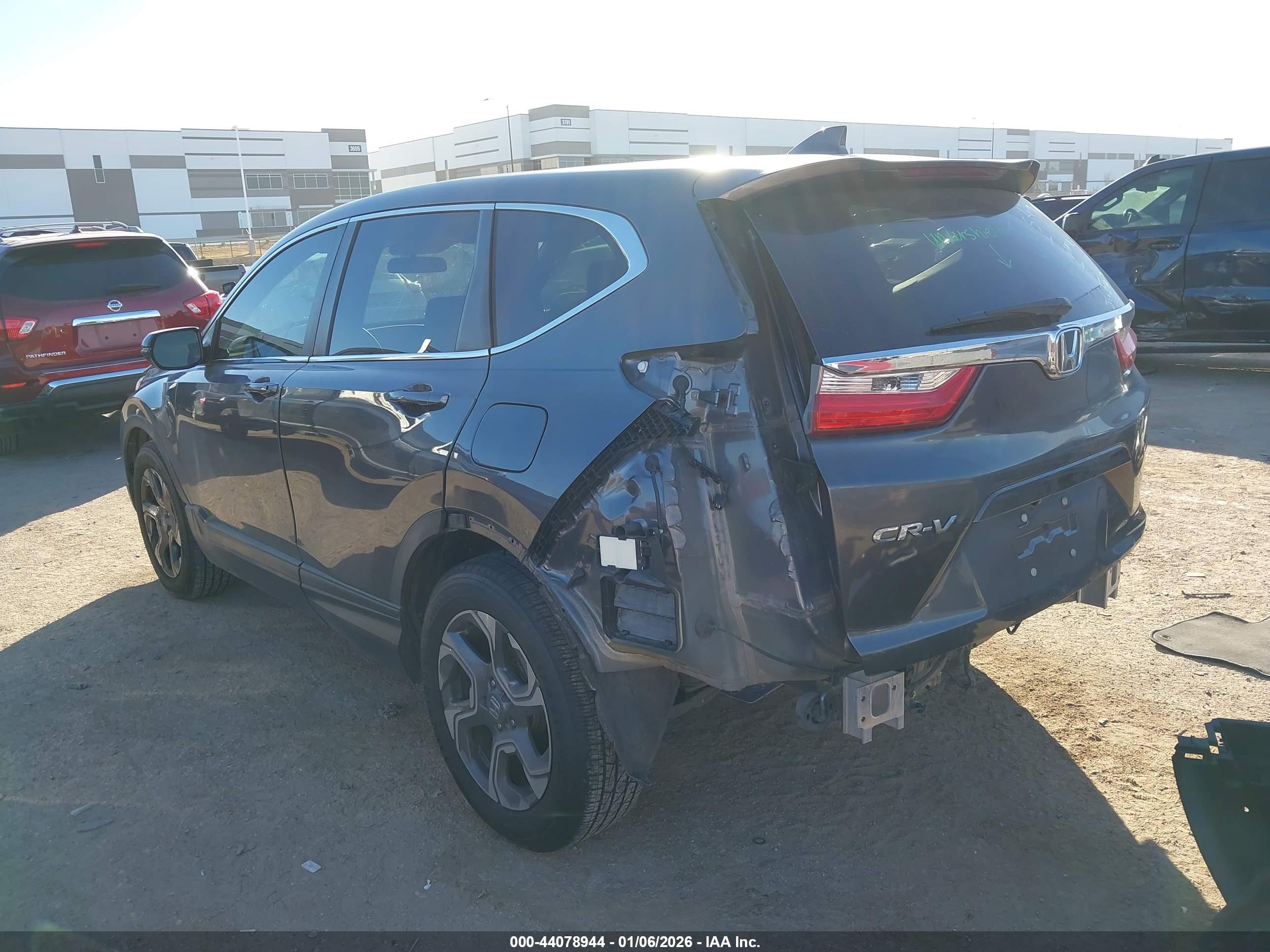 HONDA CR-V image 3