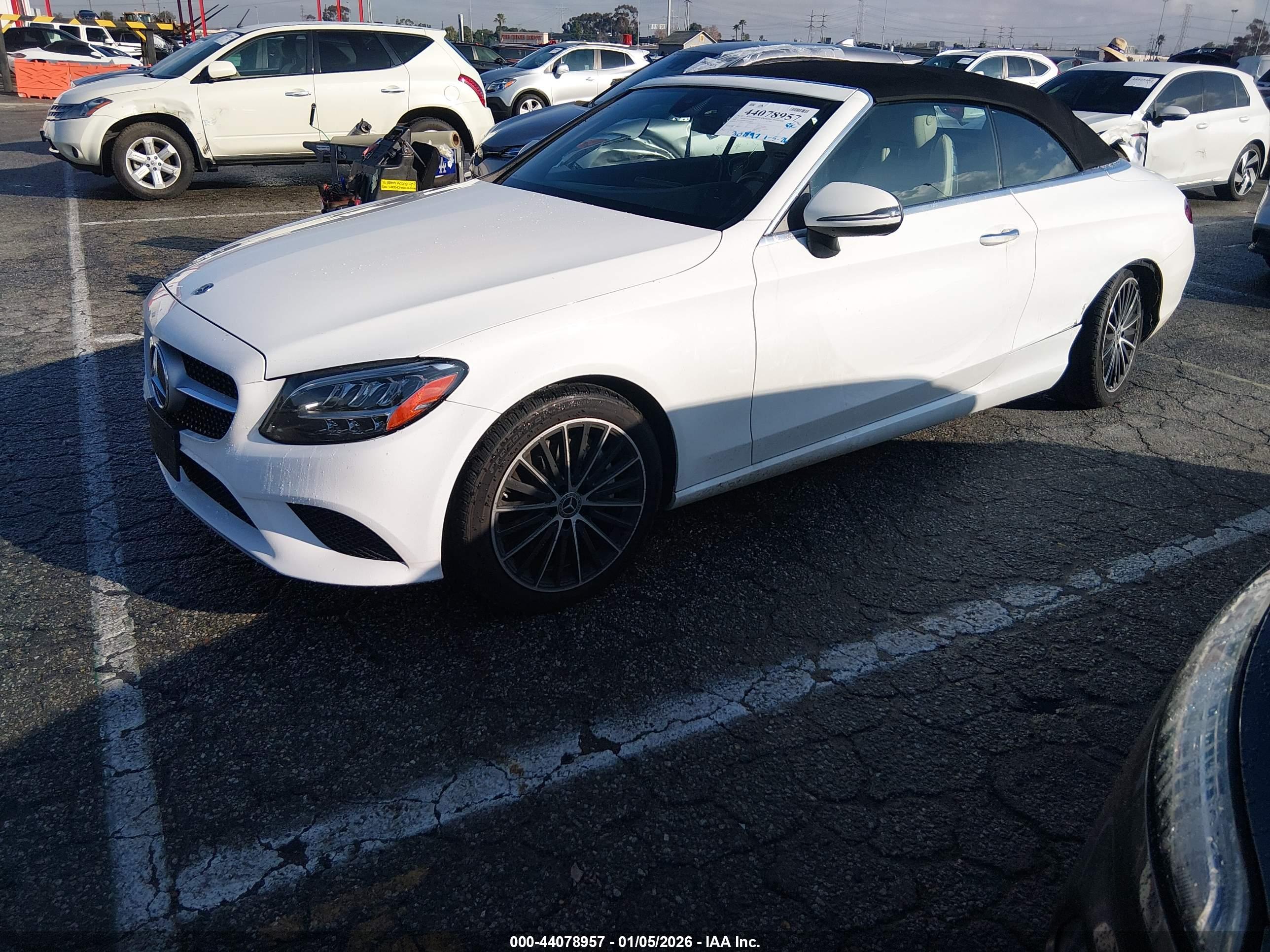 MERCEDES-BENZ C image 2
