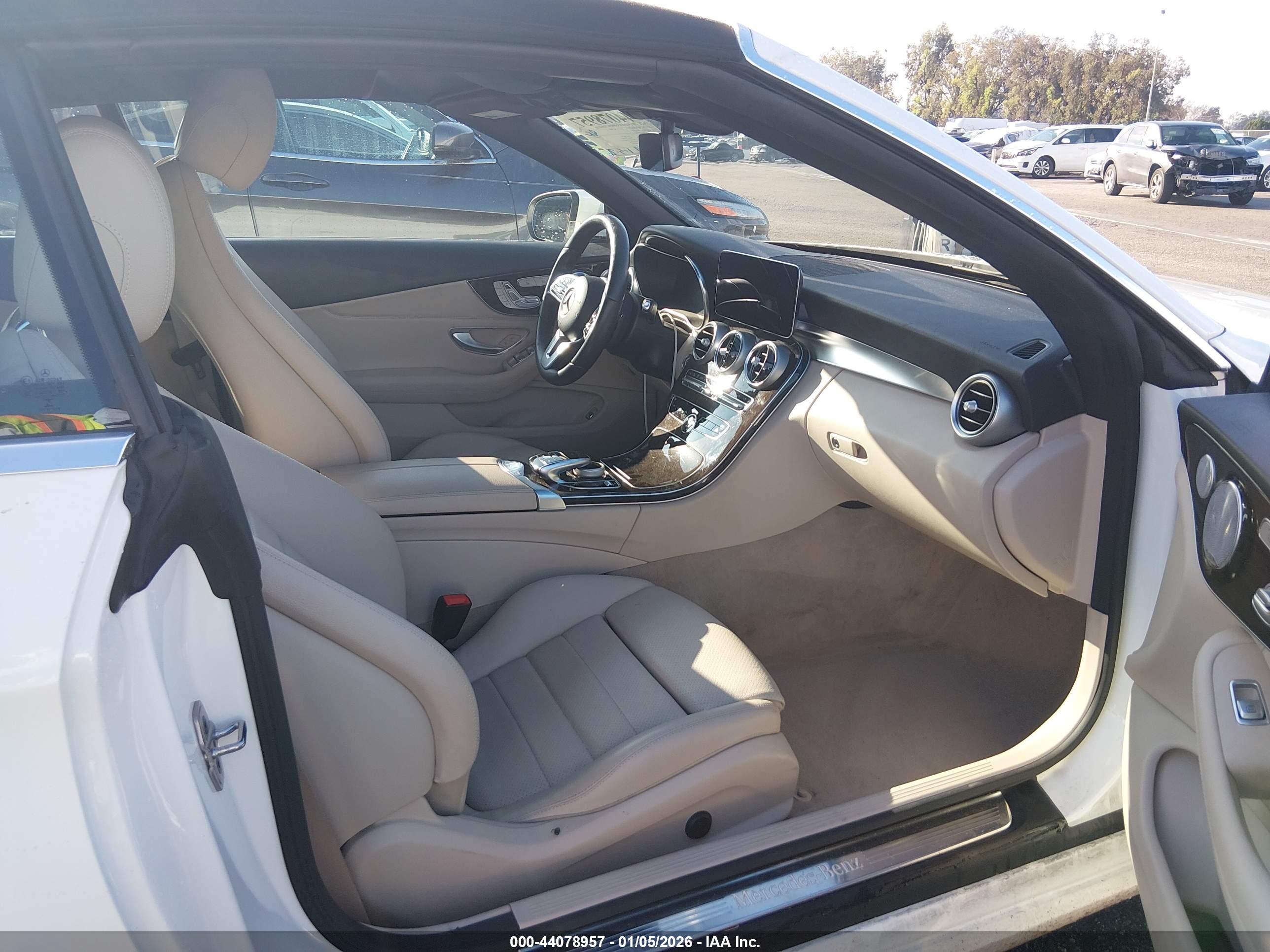 MERCEDES-BENZ C image 5