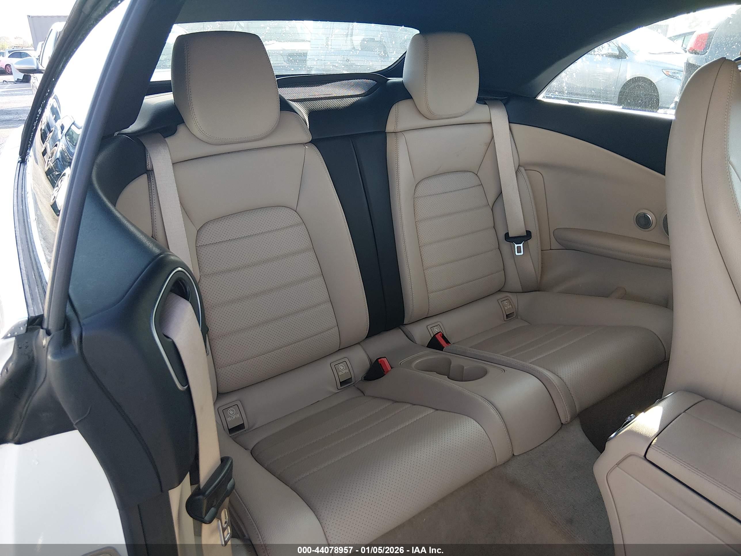 MERCEDES-BENZ C image 8
