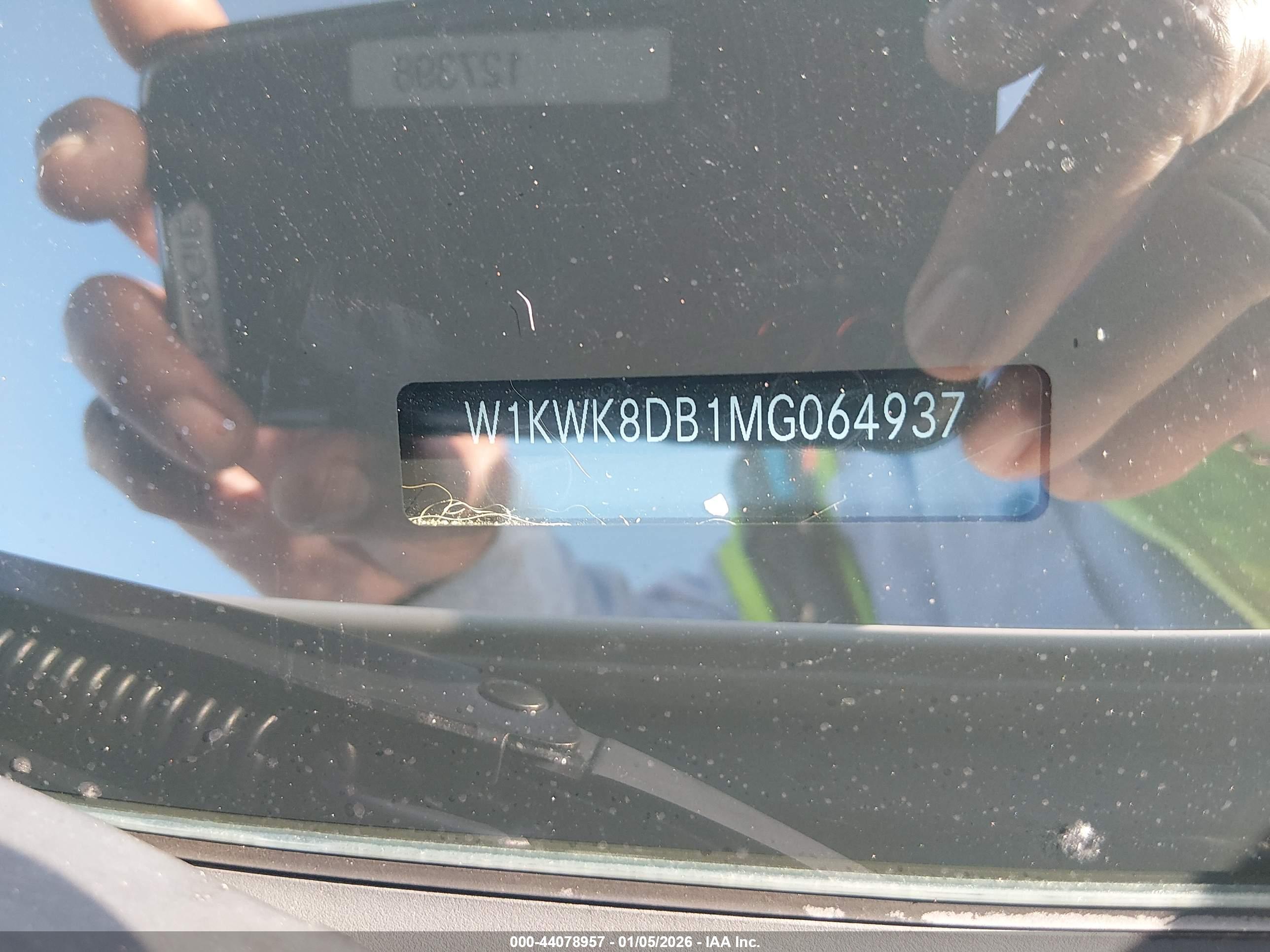 MERCEDES-BENZ C image 9