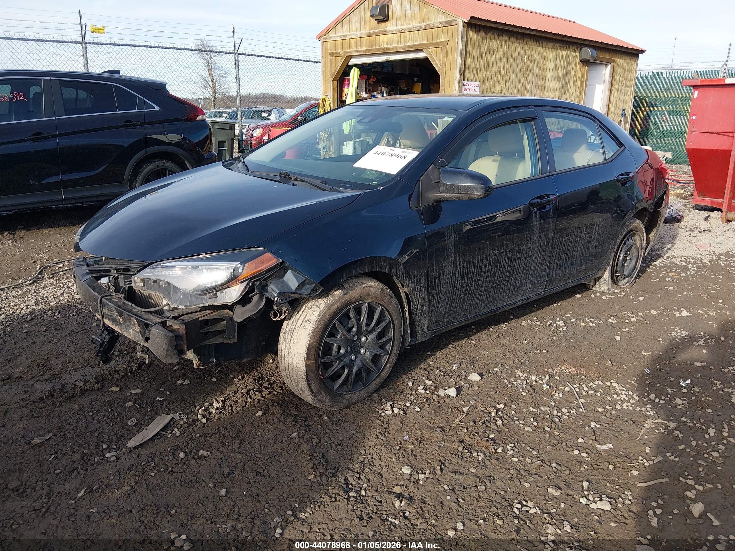 TOYOTA COROLLA image 2