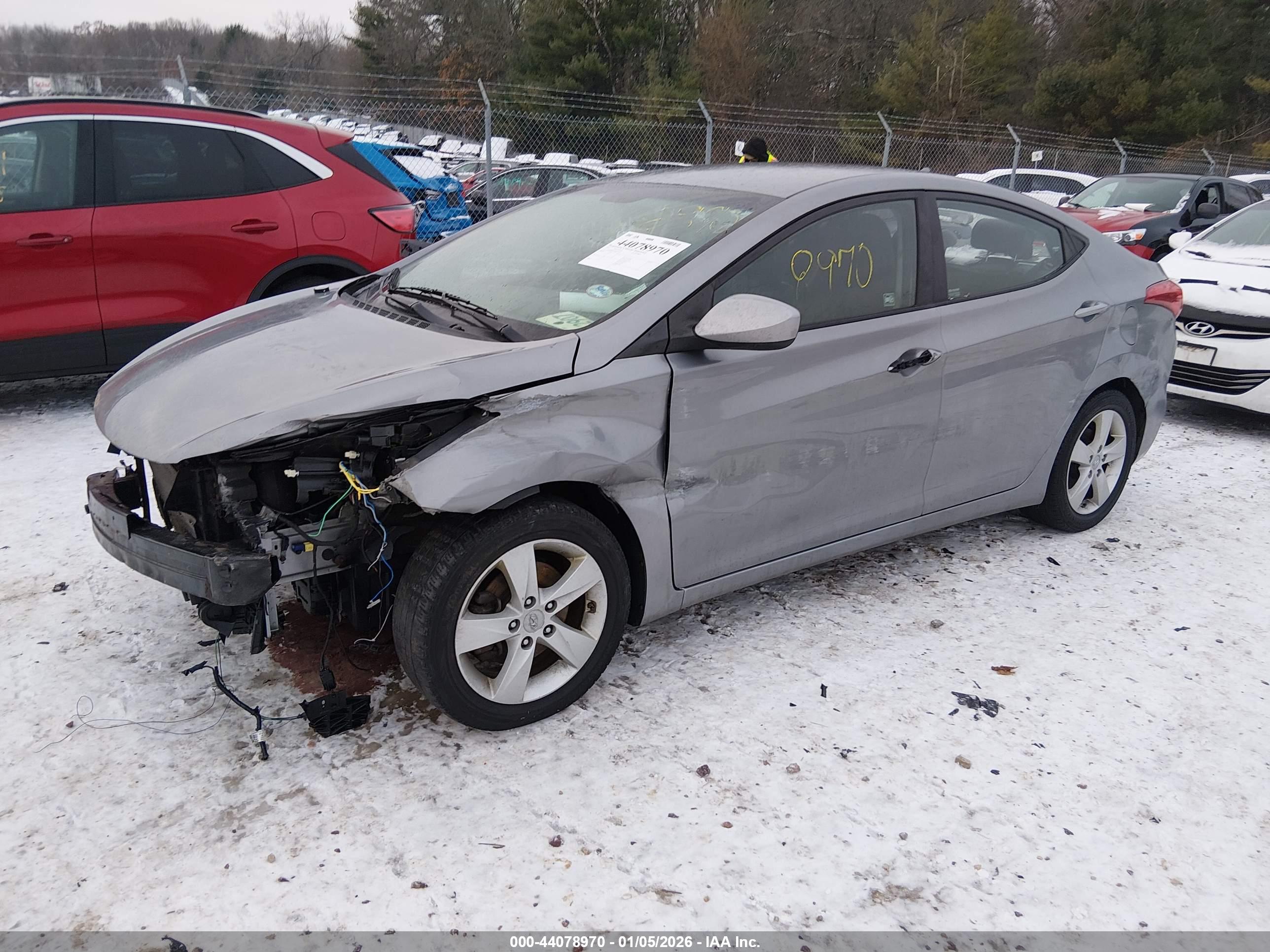 HYUNDAI ELANTRA image 2