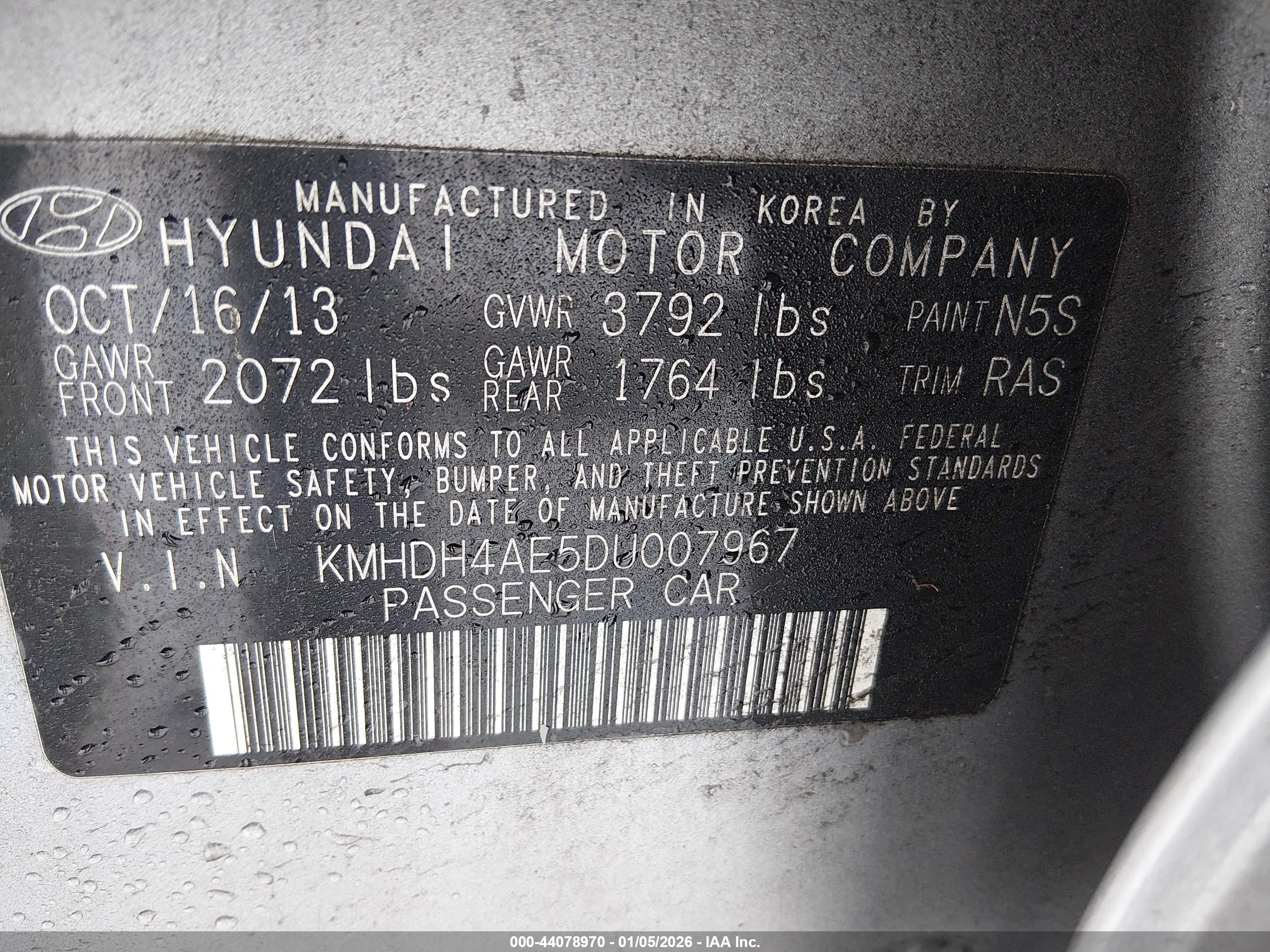 HYUNDAI ELANTRA image 9