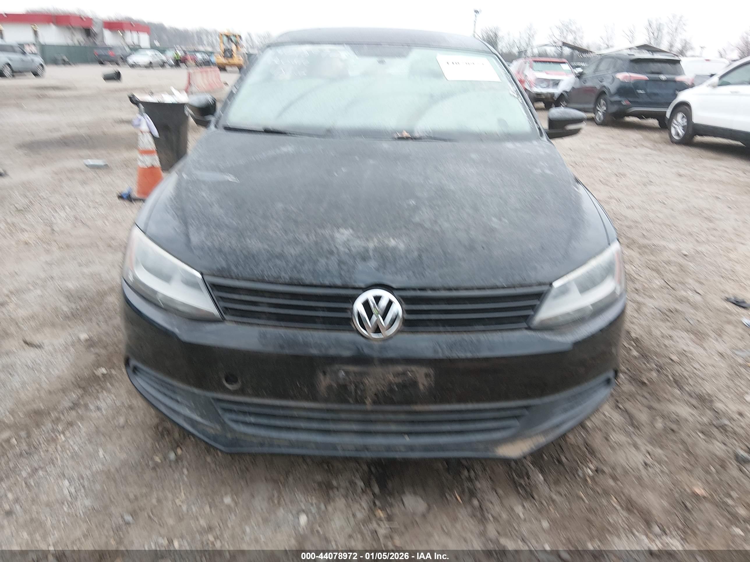 VOLKSWAGEN JETTA image 6