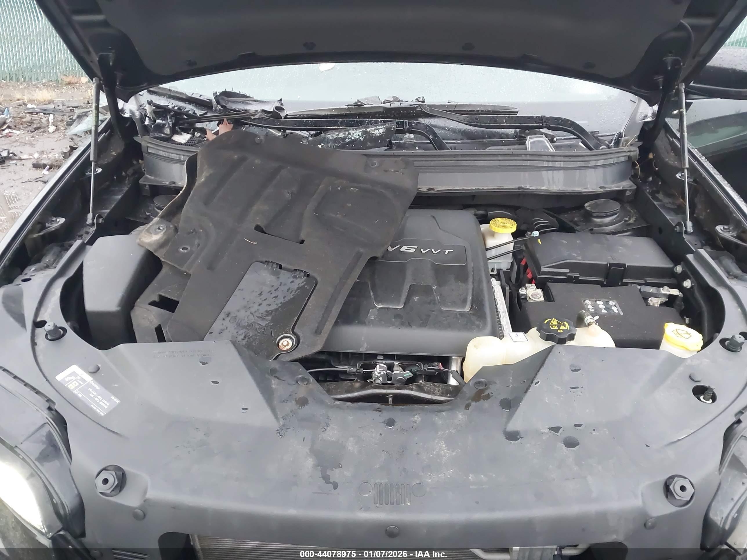 JEEP CHEROKEE image 10