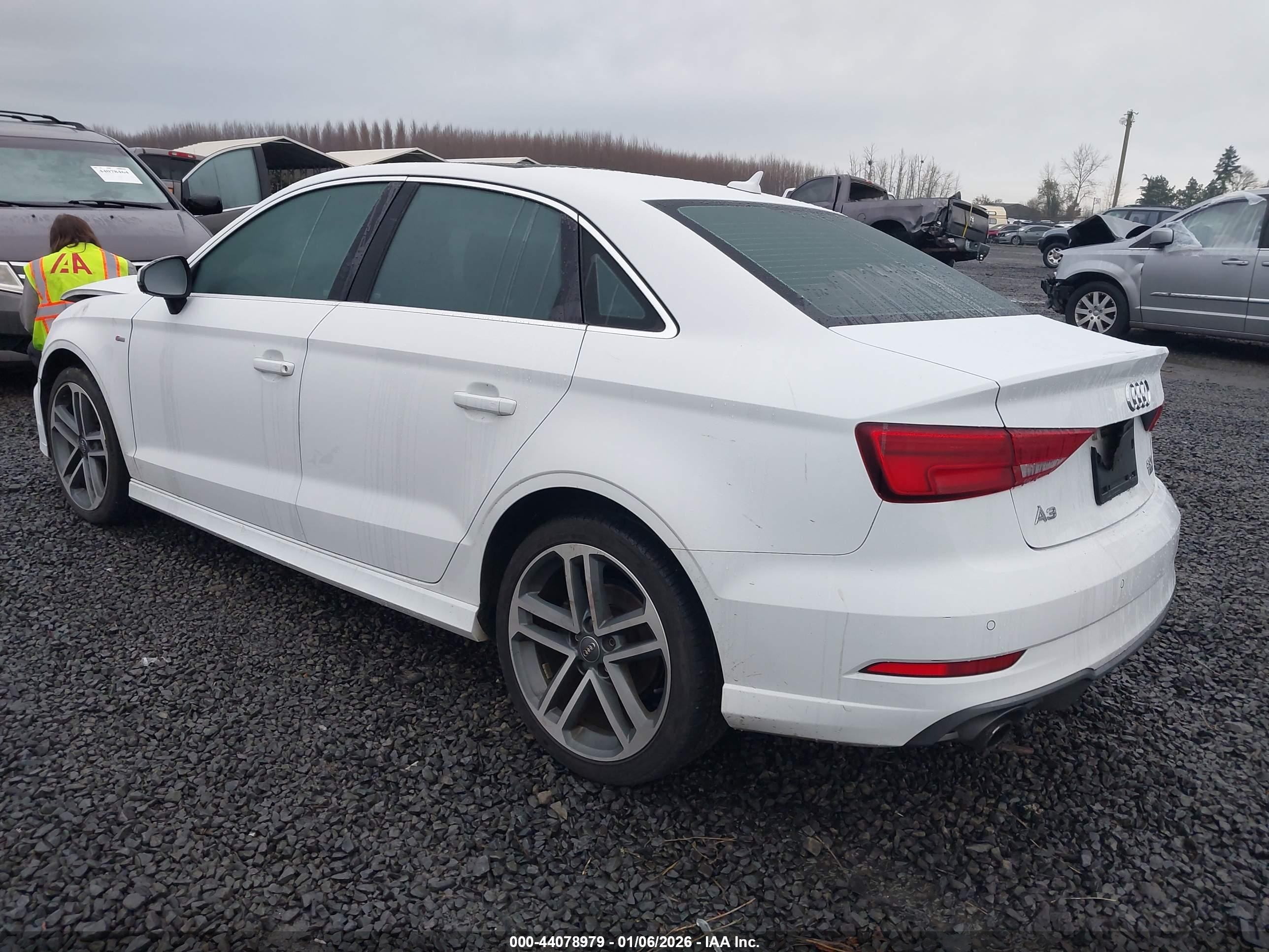 AUDI A3 image 3