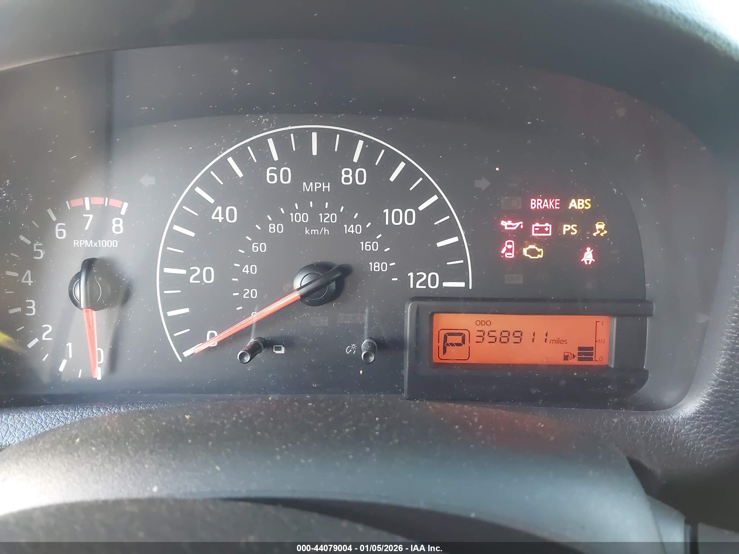 NISSAN NV200 image 7