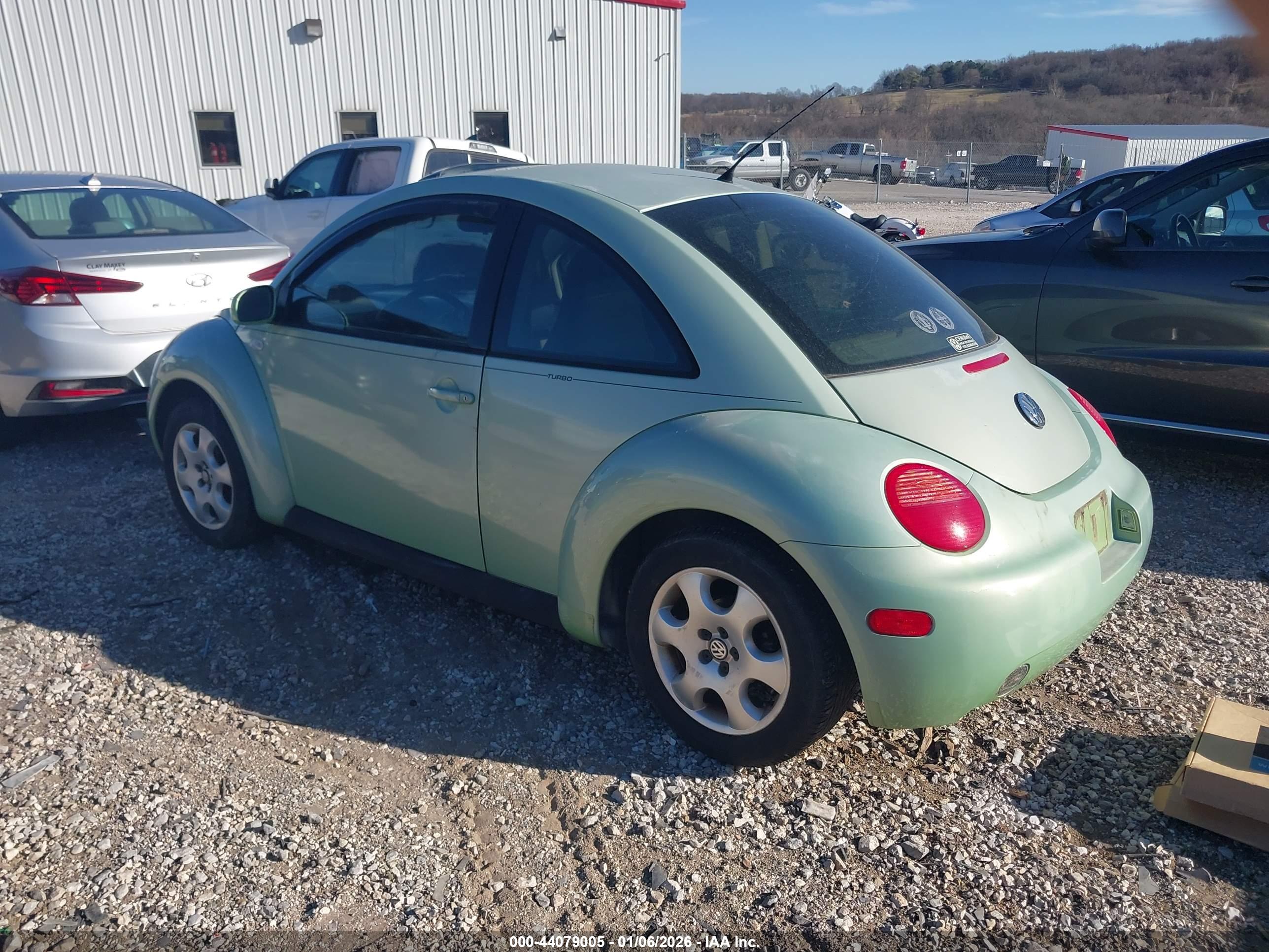 VOLKSWAGEN NEW image 3