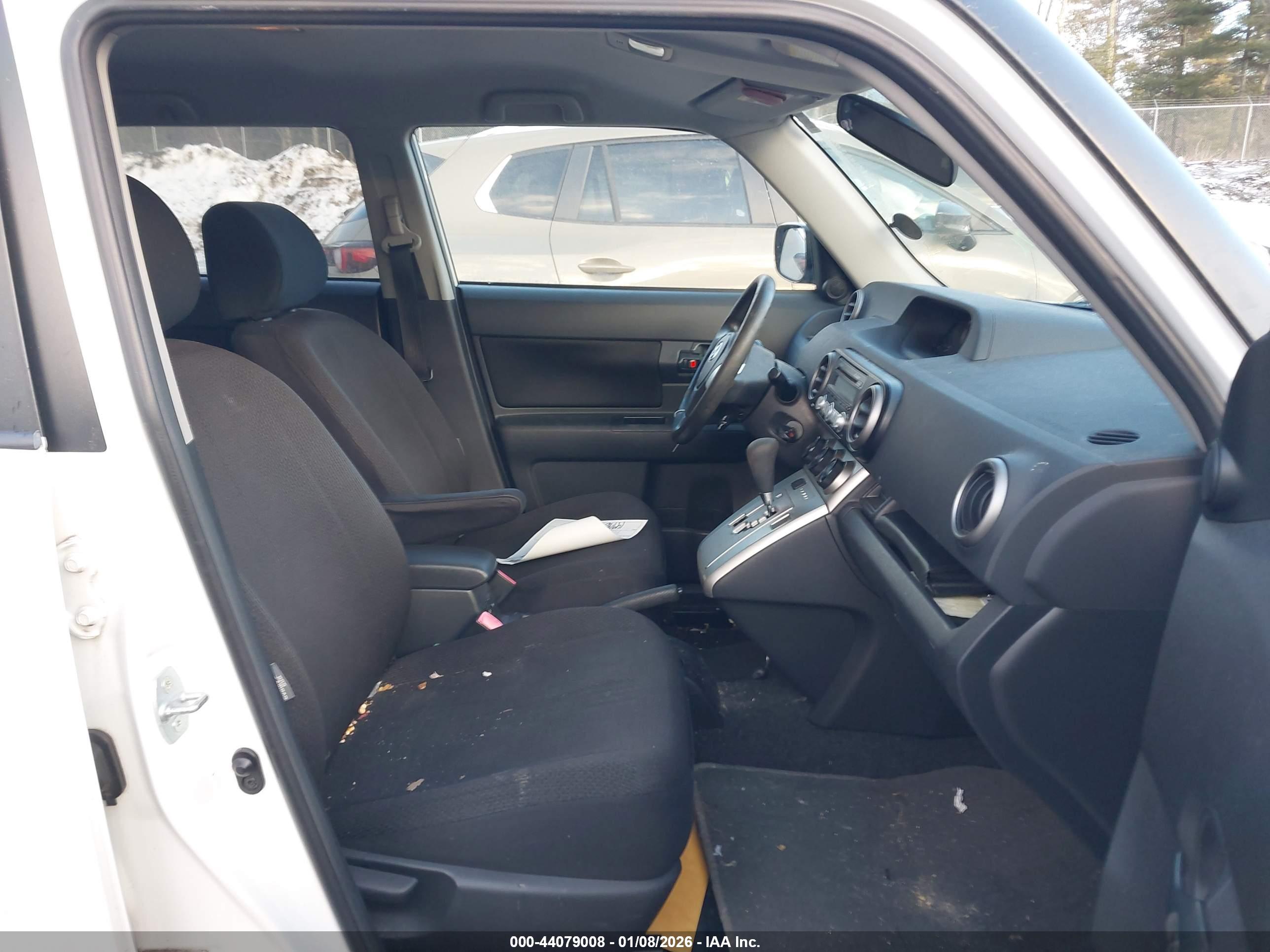 SCION XB image 5