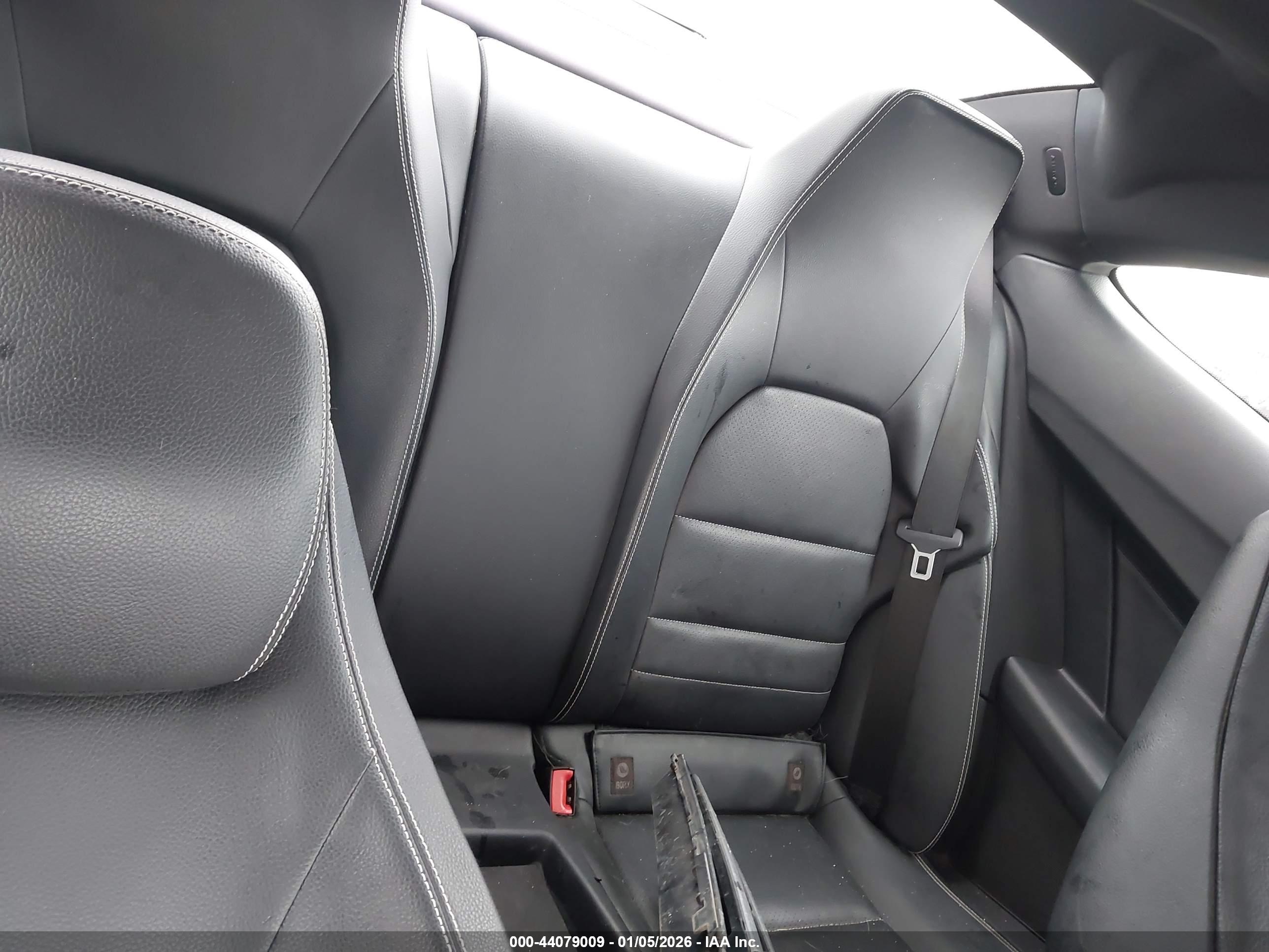 MERCEDES-BENZ C image 8