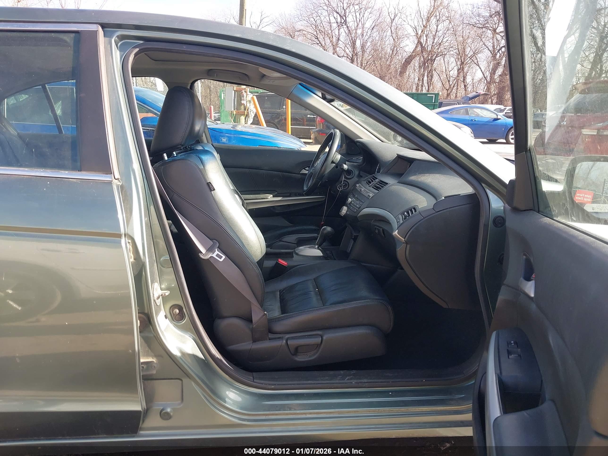 HONDA ACCORD image 5