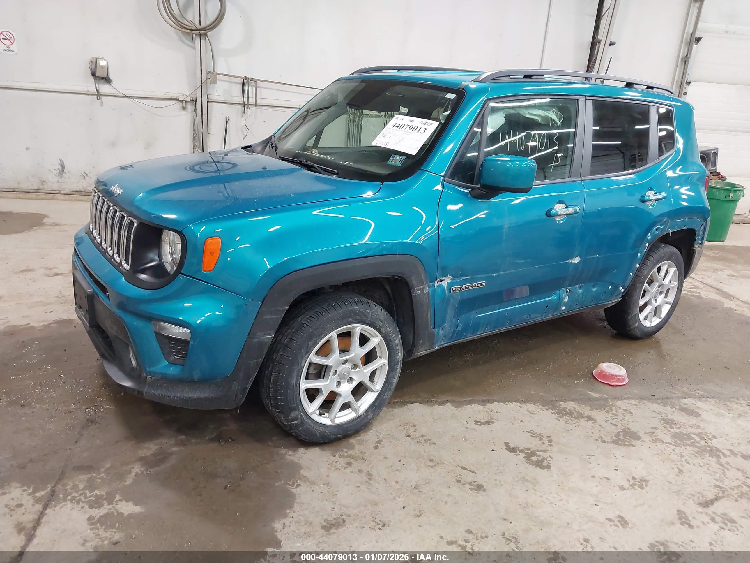 JEEP RENEGADE image 2
