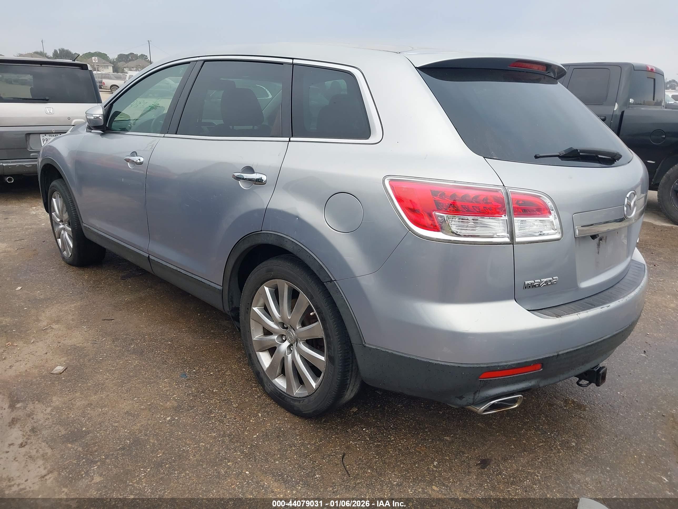 MAZDA CX-9 image 3