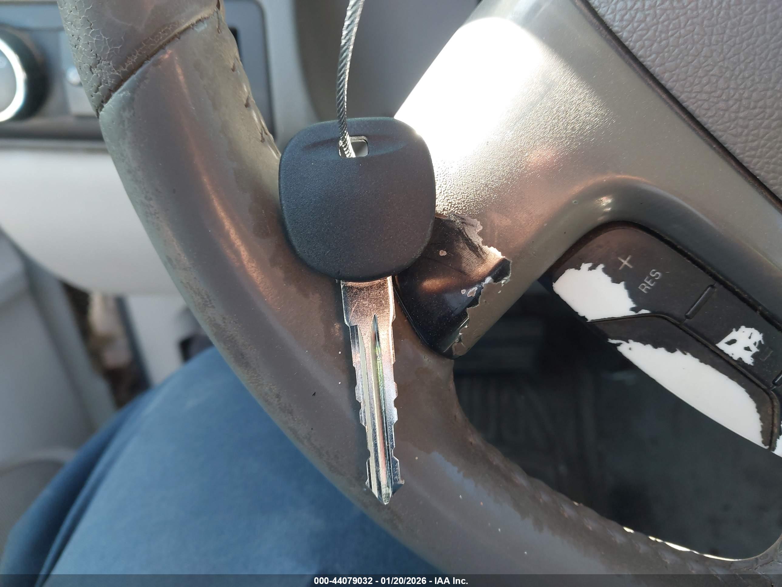 GMC YUKON image 11